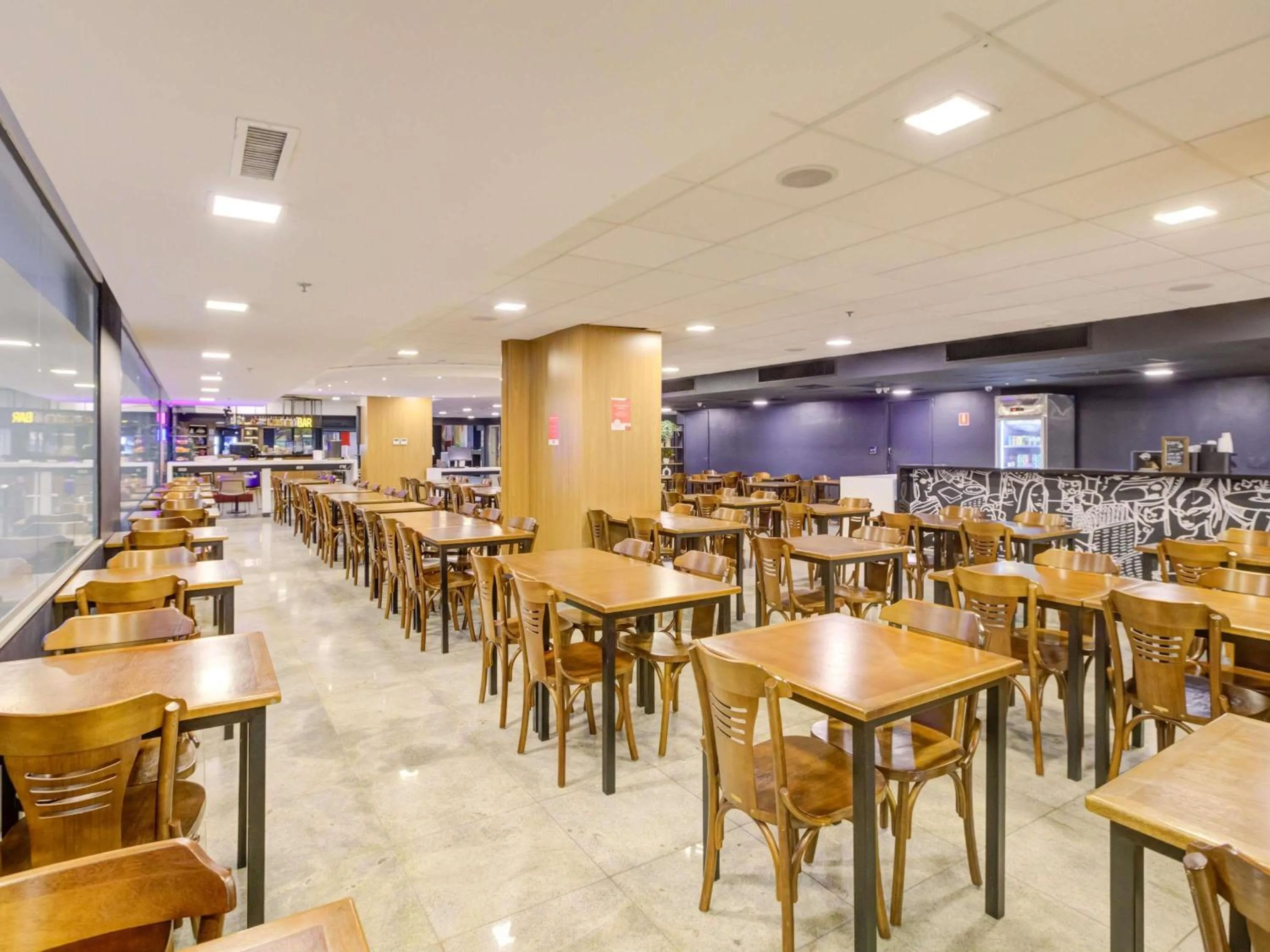 Restaurant/places to eat in ibis budget Rio de Janeiro Nova America