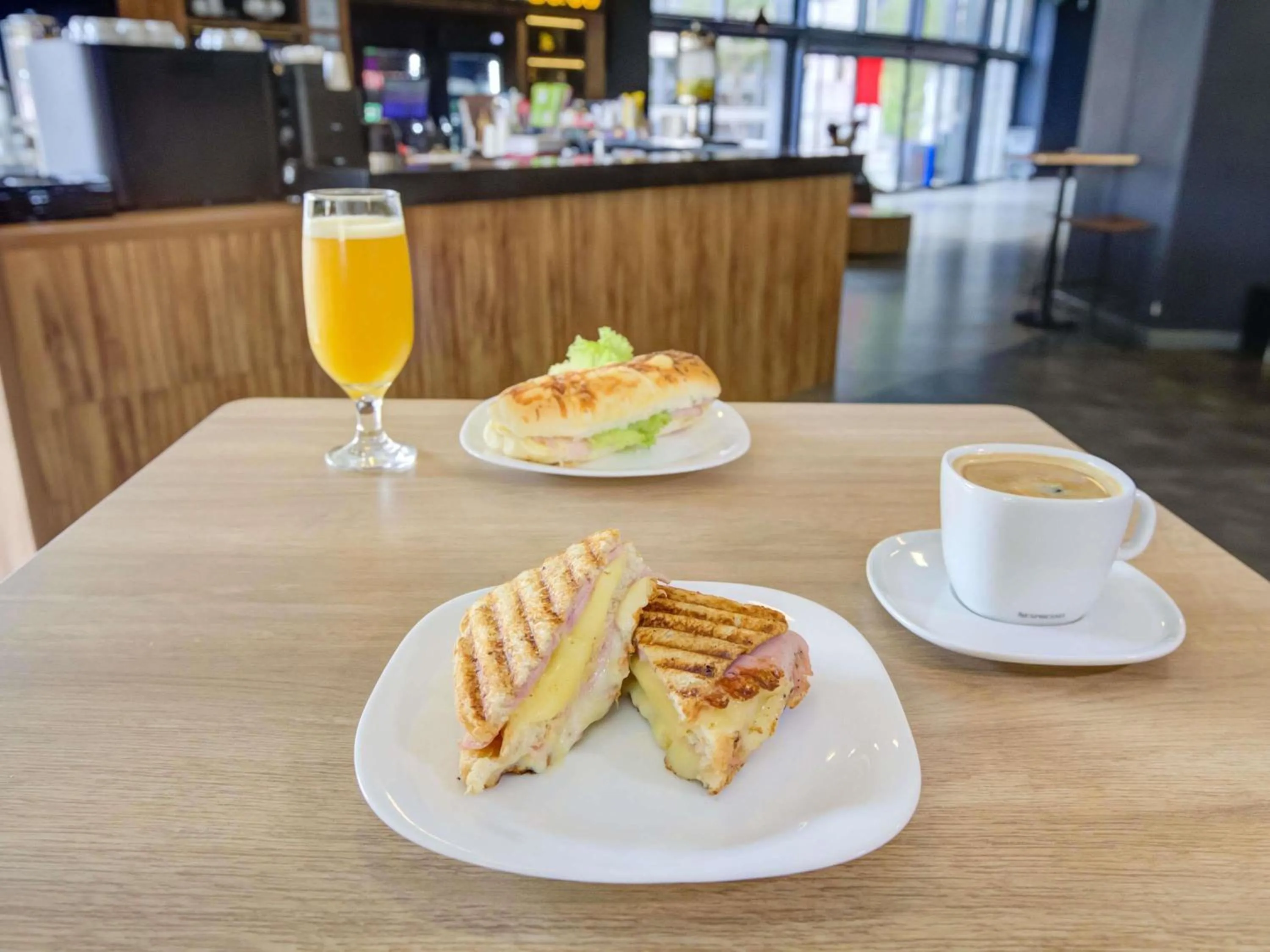 Property building in ibis budget Rio de Janeiro Nova America