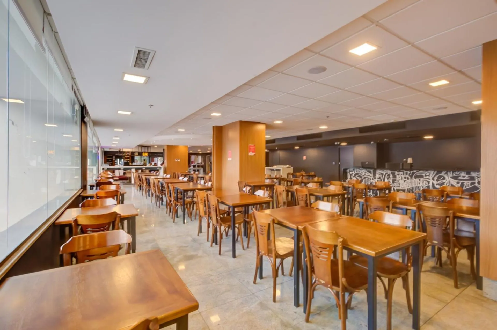 Restaurant/places to eat in ibis budget Rio de Janeiro Nova America