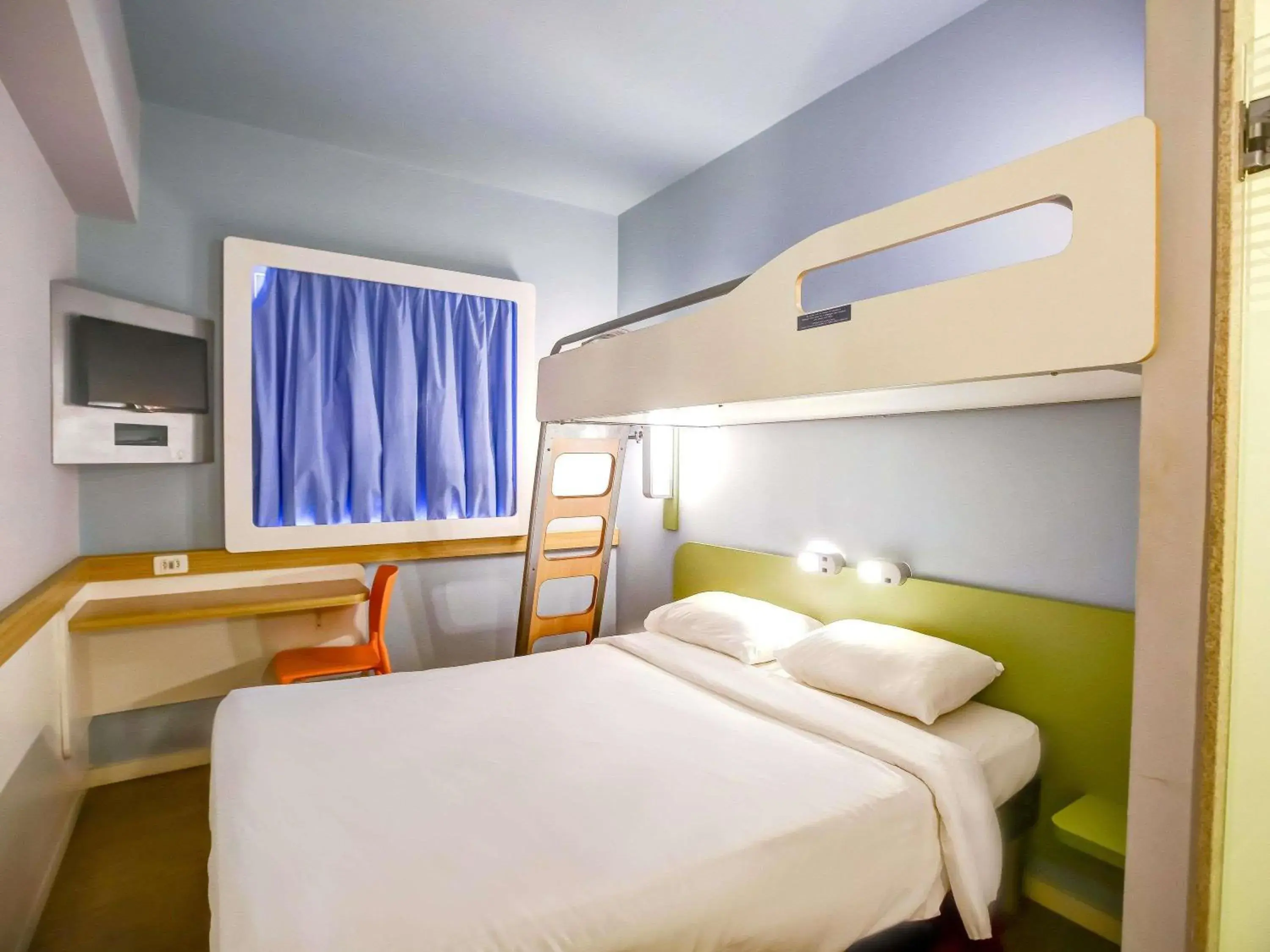 Bedroom, Bed in ibis budget Rio de Janeiro Nova America Bedroom, Bed in ibis budget Rio de Janeiro Nova America