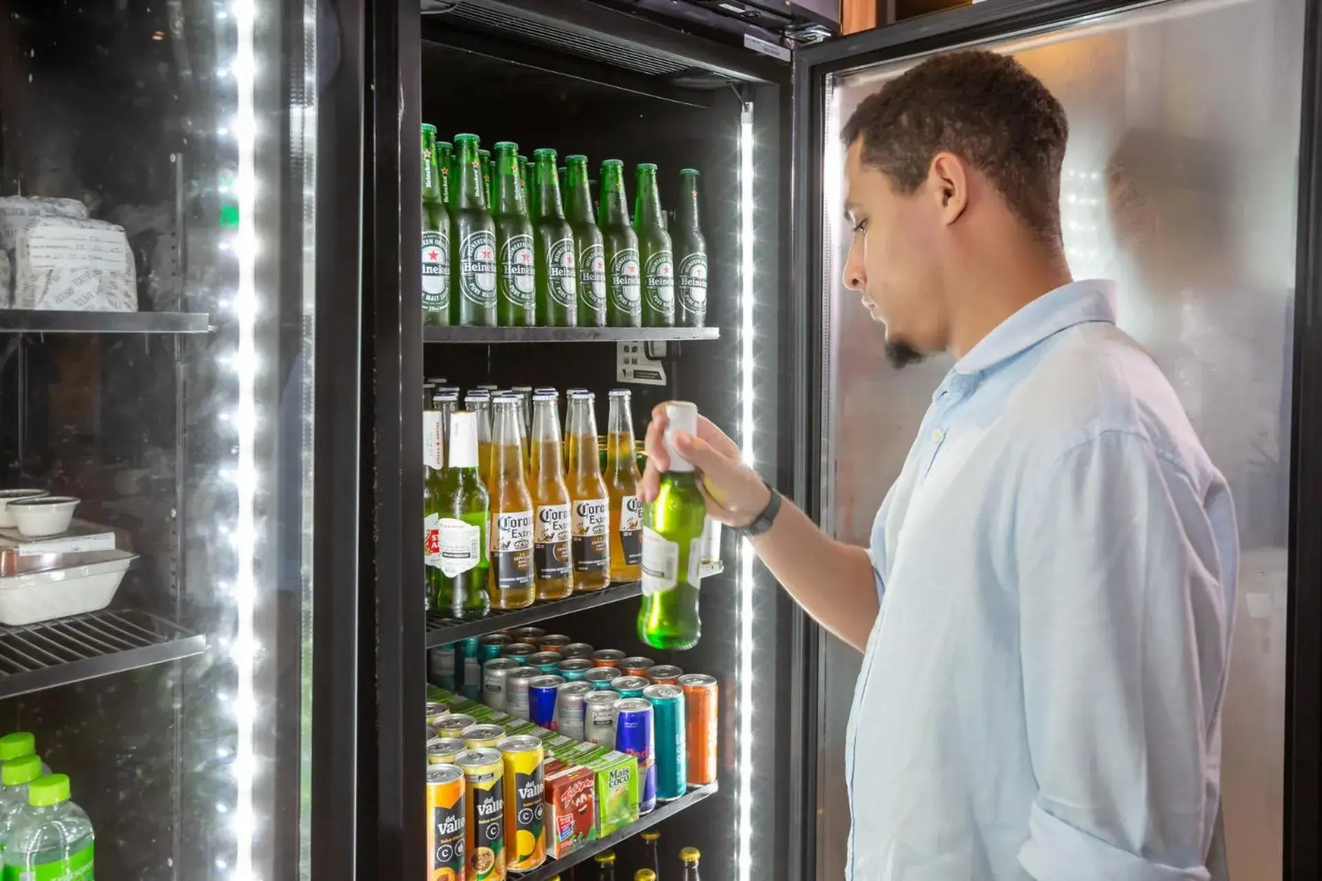 Lounge or bar in ibis budget Rio de Janeiro Nova America Lounge or bar in ibis budget Rio de Janeiro Nova America