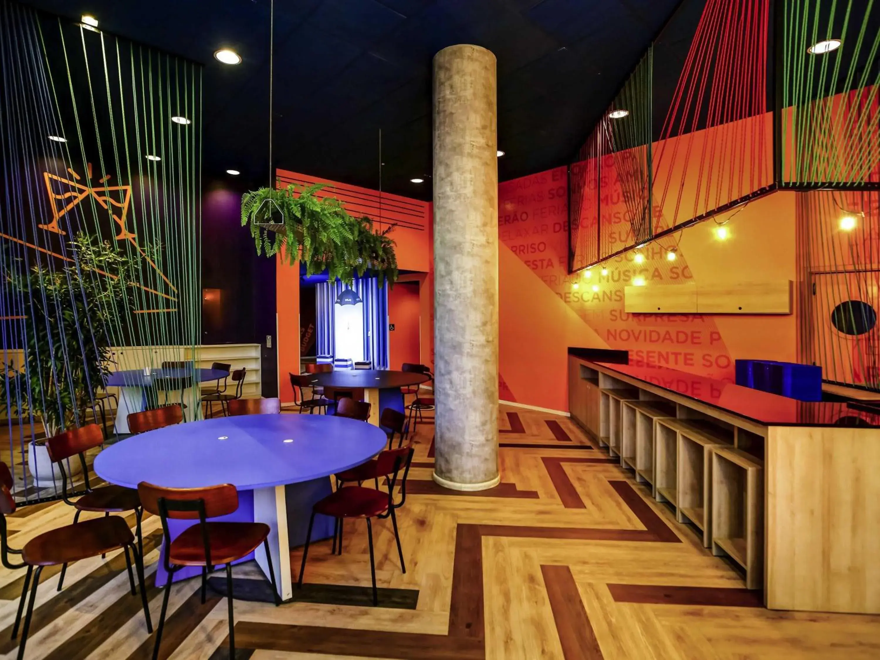 Restaurant/places to eat in ibis budget Tambore Restaurant/places to eat in ibis budget Tambore