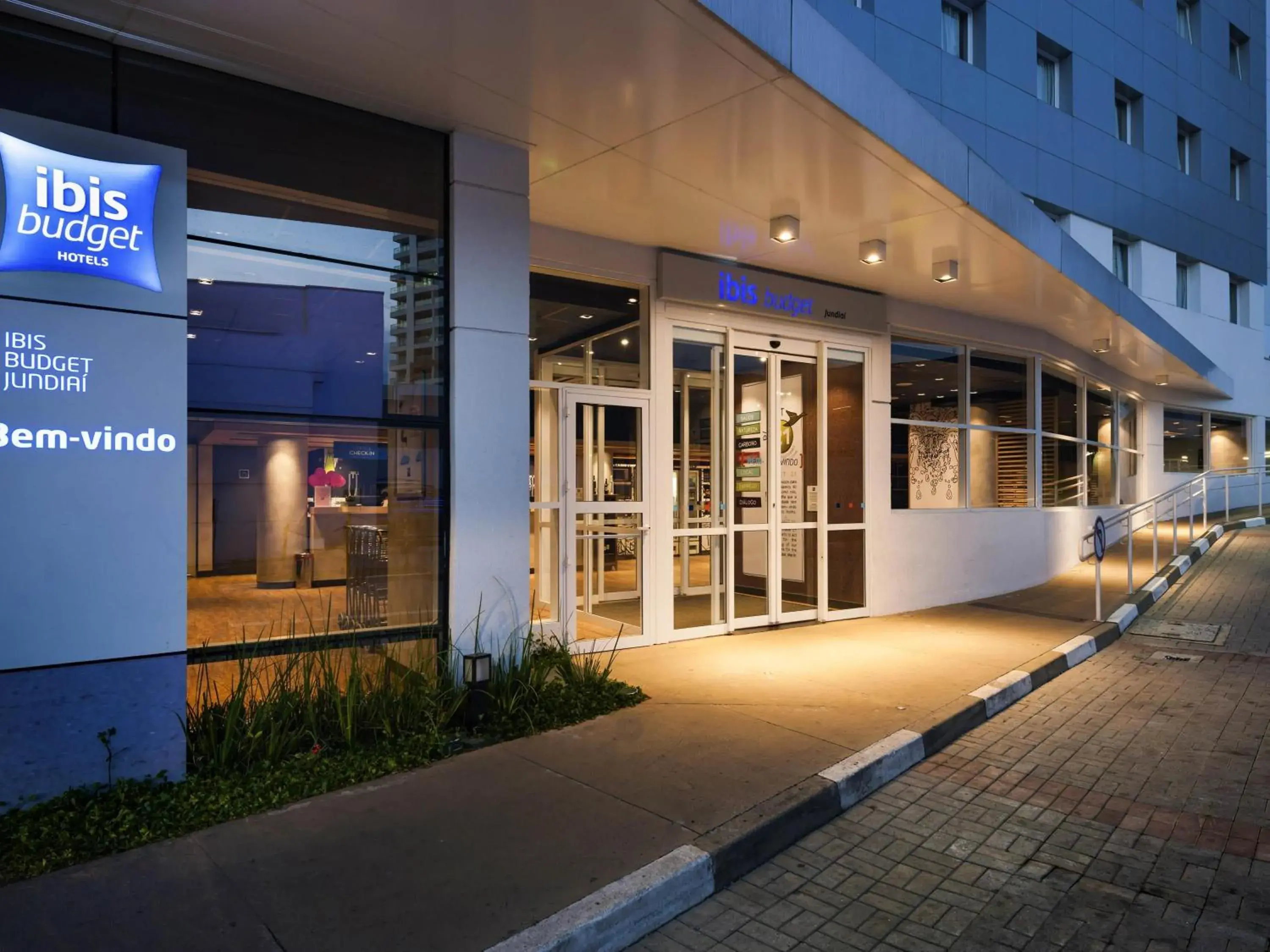 Property building in ibis budget Jundiai Shopping Property building in ibis budget Jundiai Shopping