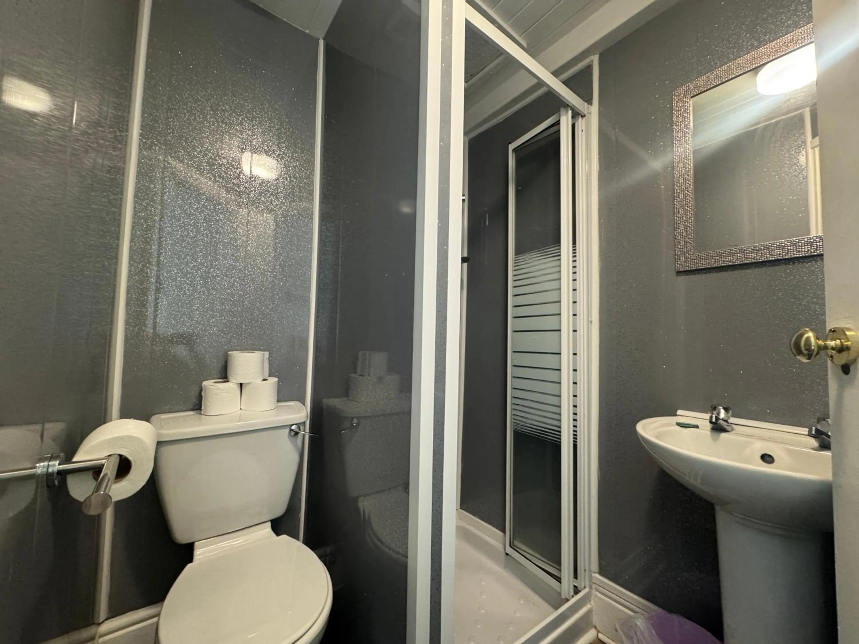 Bathroom in Calypso hotel Blackpool