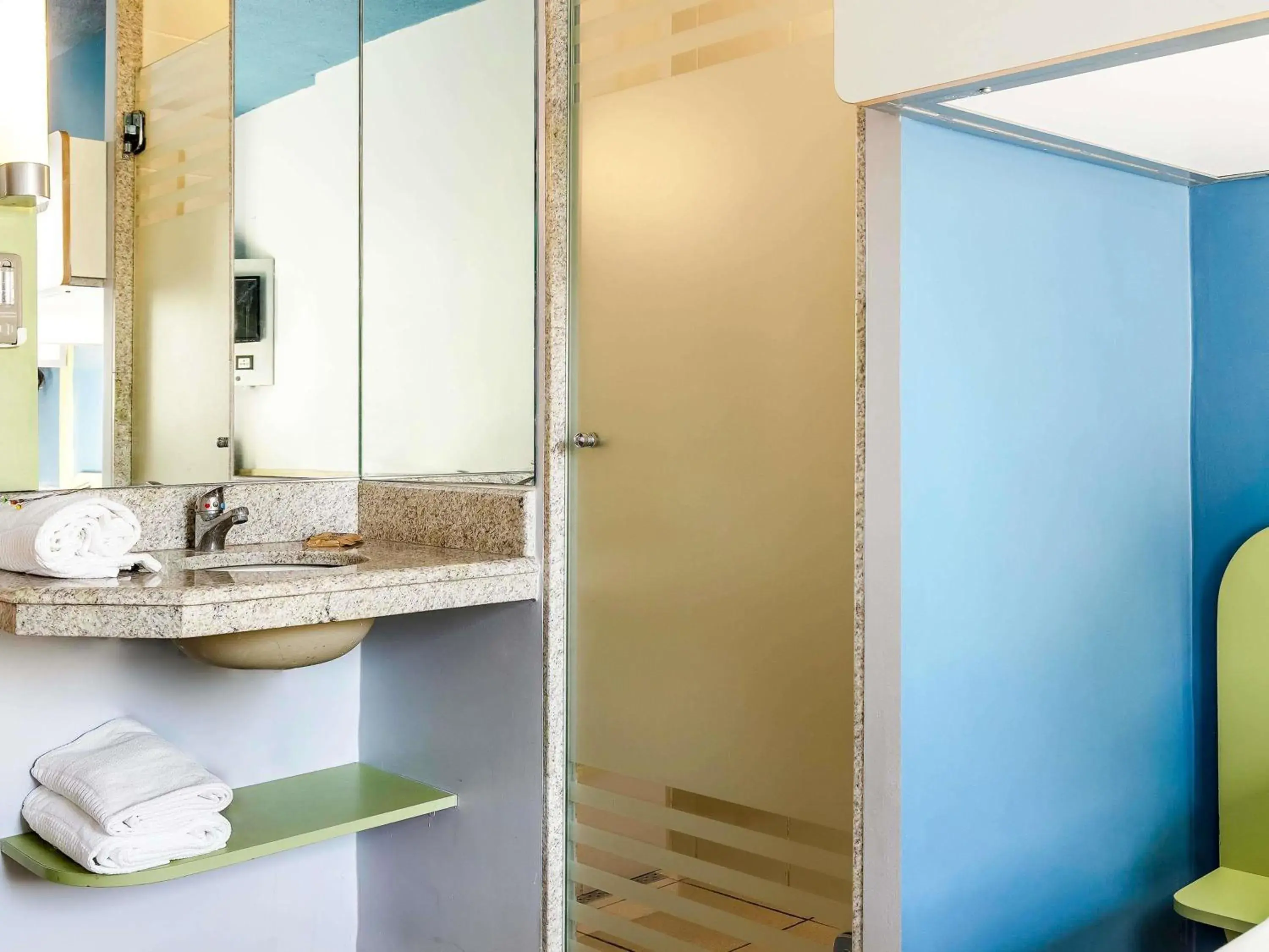 Bedroom in ibis budget BH Afonso Pena Savassi Bedroom in ibis budget BH Afonso Pena Savassi