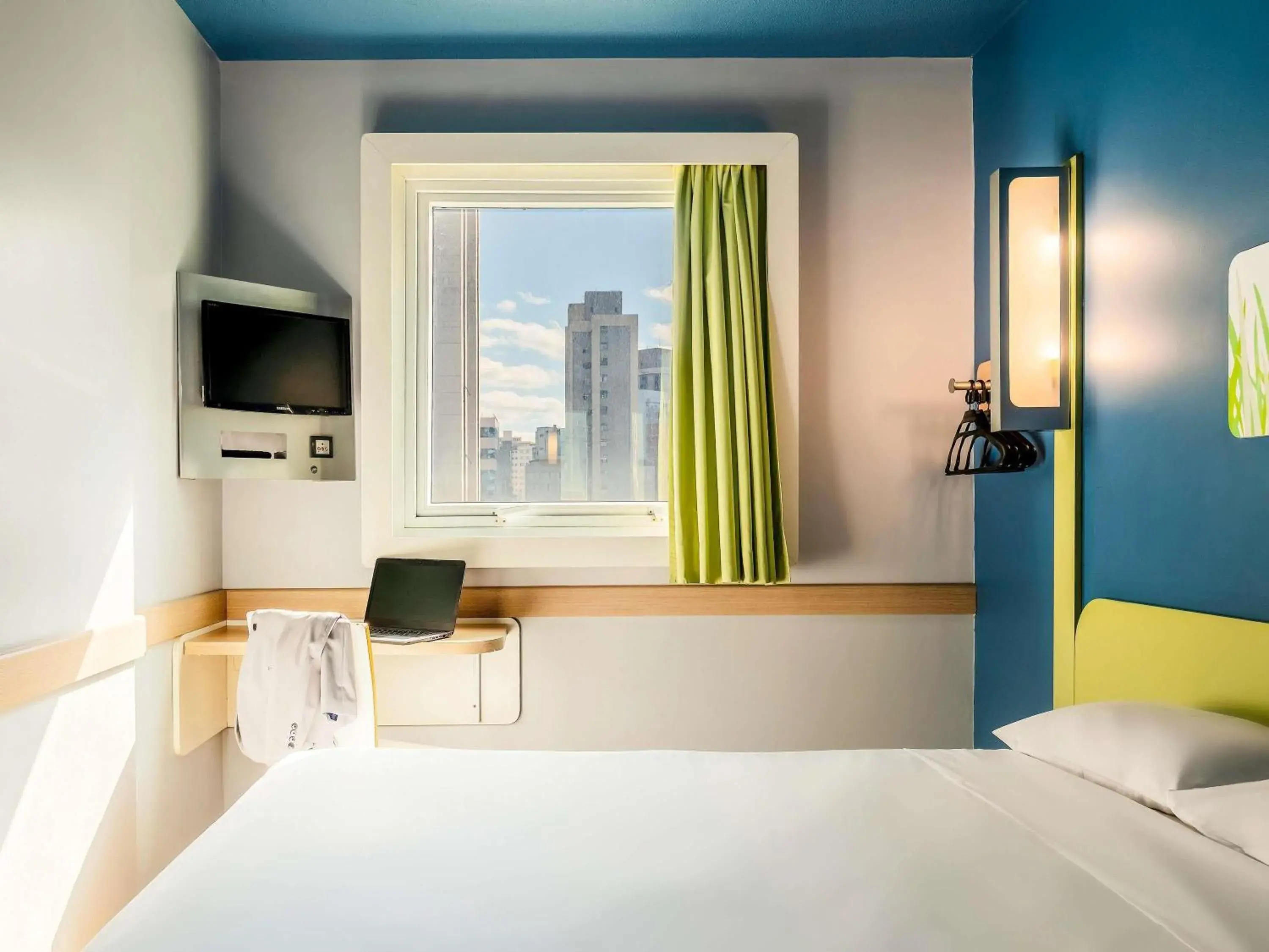 Bedroom, Bed in ibis budget BH Afonso Pena Savassi Bedroom, Bed in ibis budget BH Afonso Pena Savassi