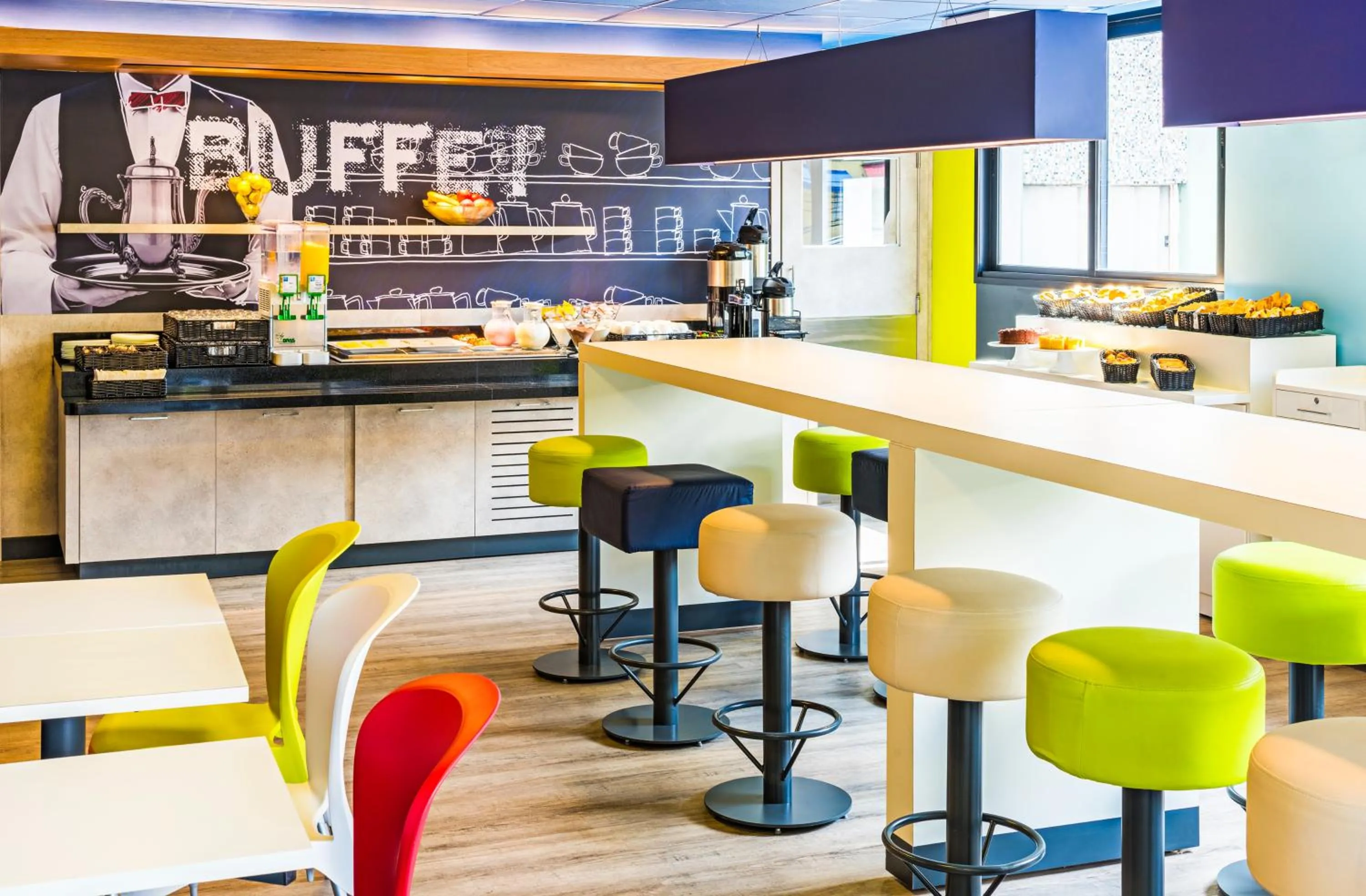 Restaurant/places to eat in ibis budget SP Frei Caneca