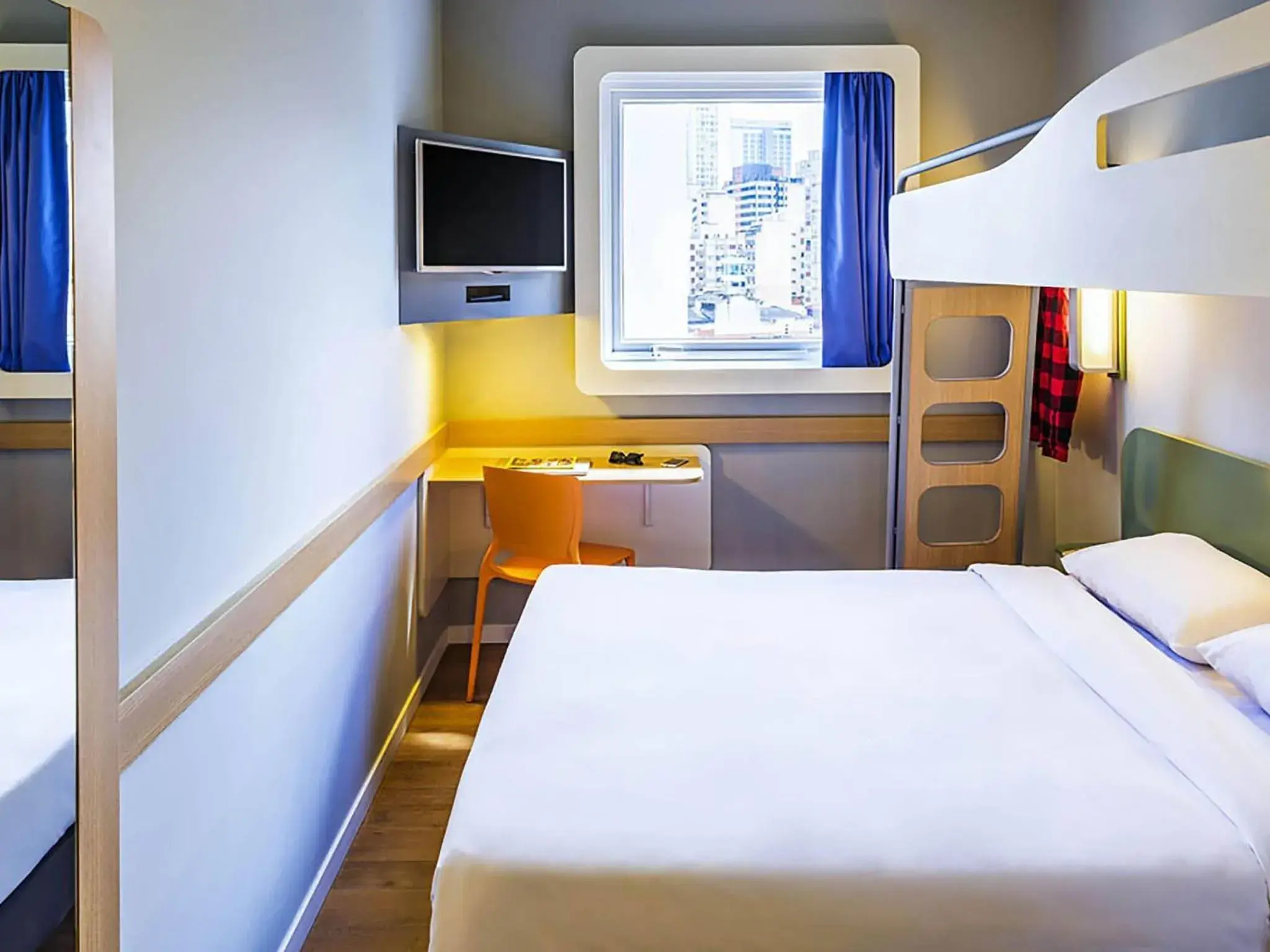 Bedroom, Bed in ibis budget SP Frei Caneca Bedroom, Bed in ibis budget SP Frei Caneca