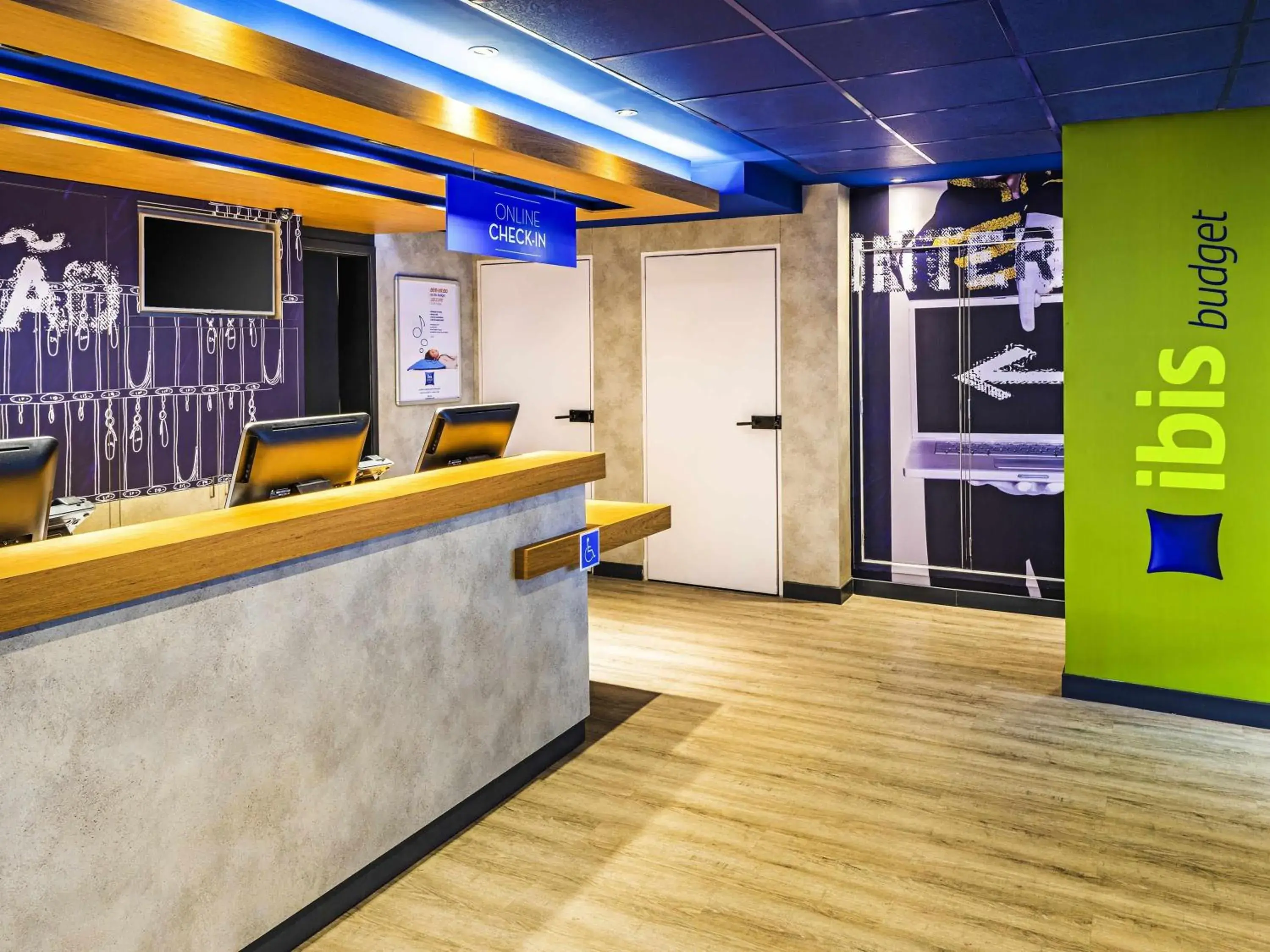 Property building in ibis budget SP Frei Caneca Property building in ibis budget SP Frei Caneca