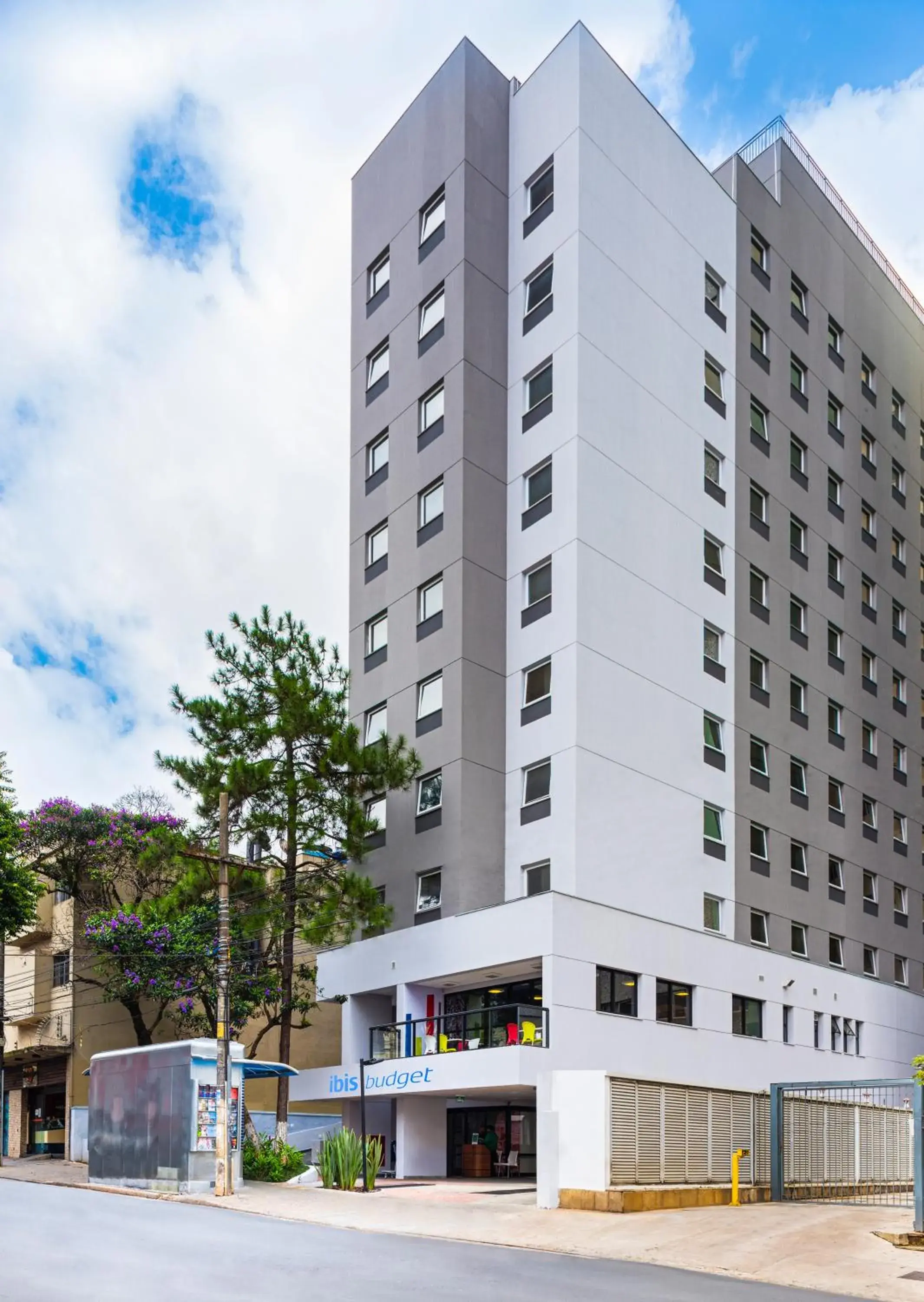 Property building in ibis budget SP Frei Caneca Property building in ibis budget SP Frei Caneca