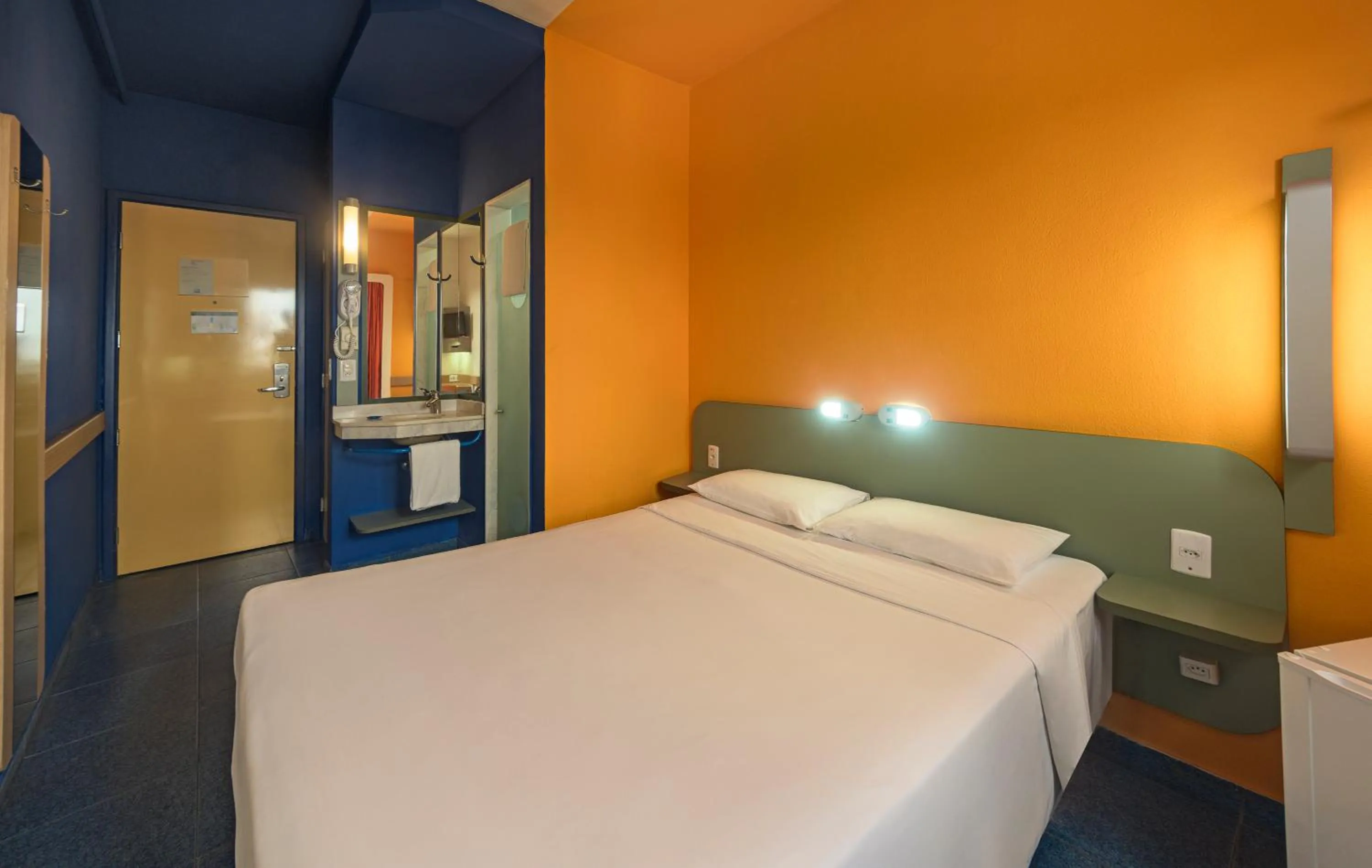 Bed in ibis budget Belem