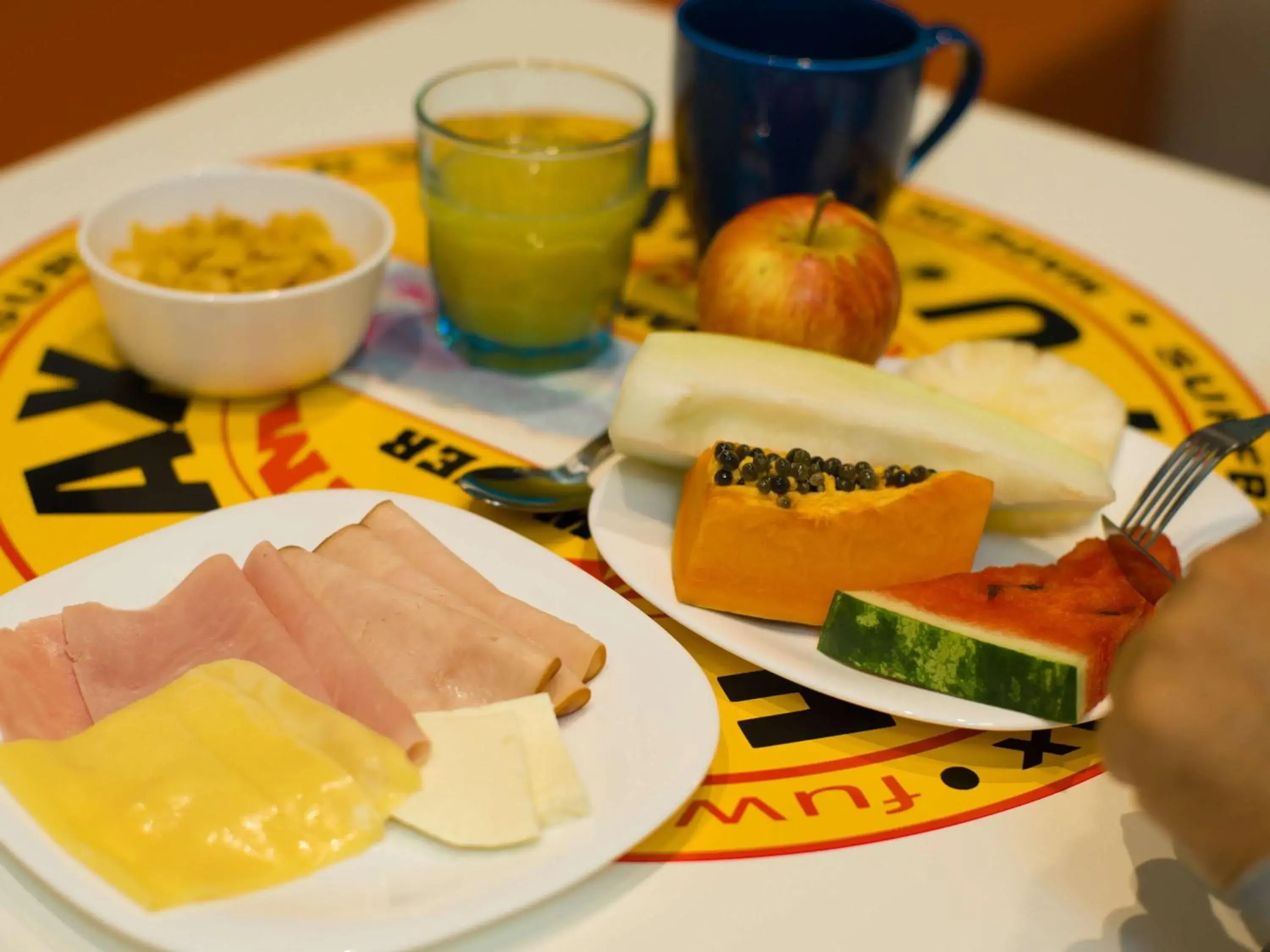 Restaurant/places to eat in Delphin Surf Hotel Restaurant/places to eat in Delphin Surf Hotel