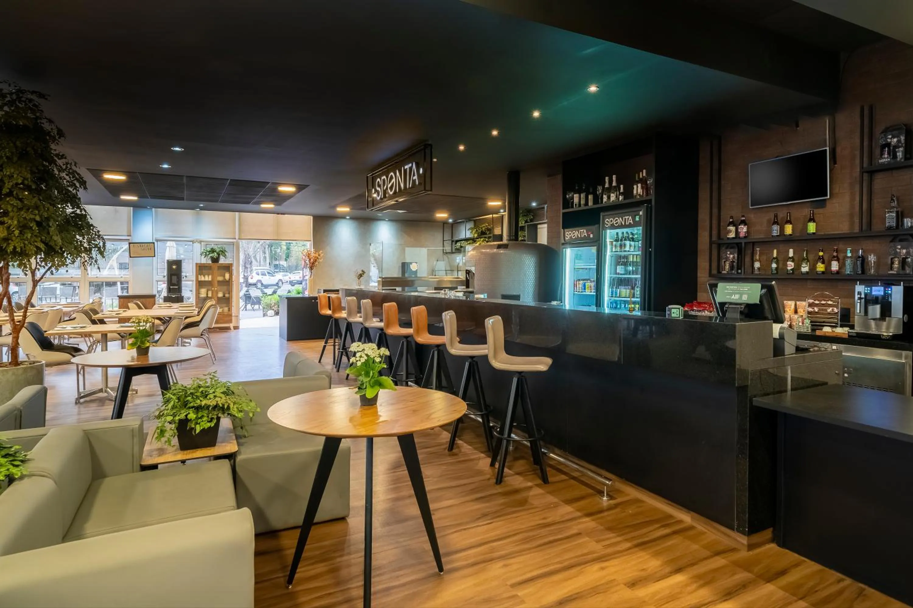 Restaurant/places to eat in ibis budget Piracicaba