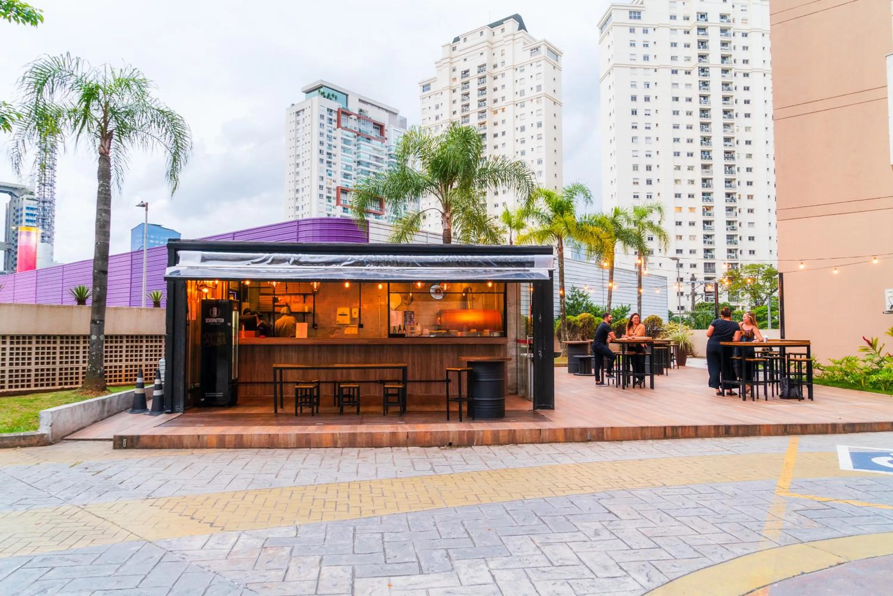 Restaurant/places to eat in ibis budget Sao Paulo Morumbi