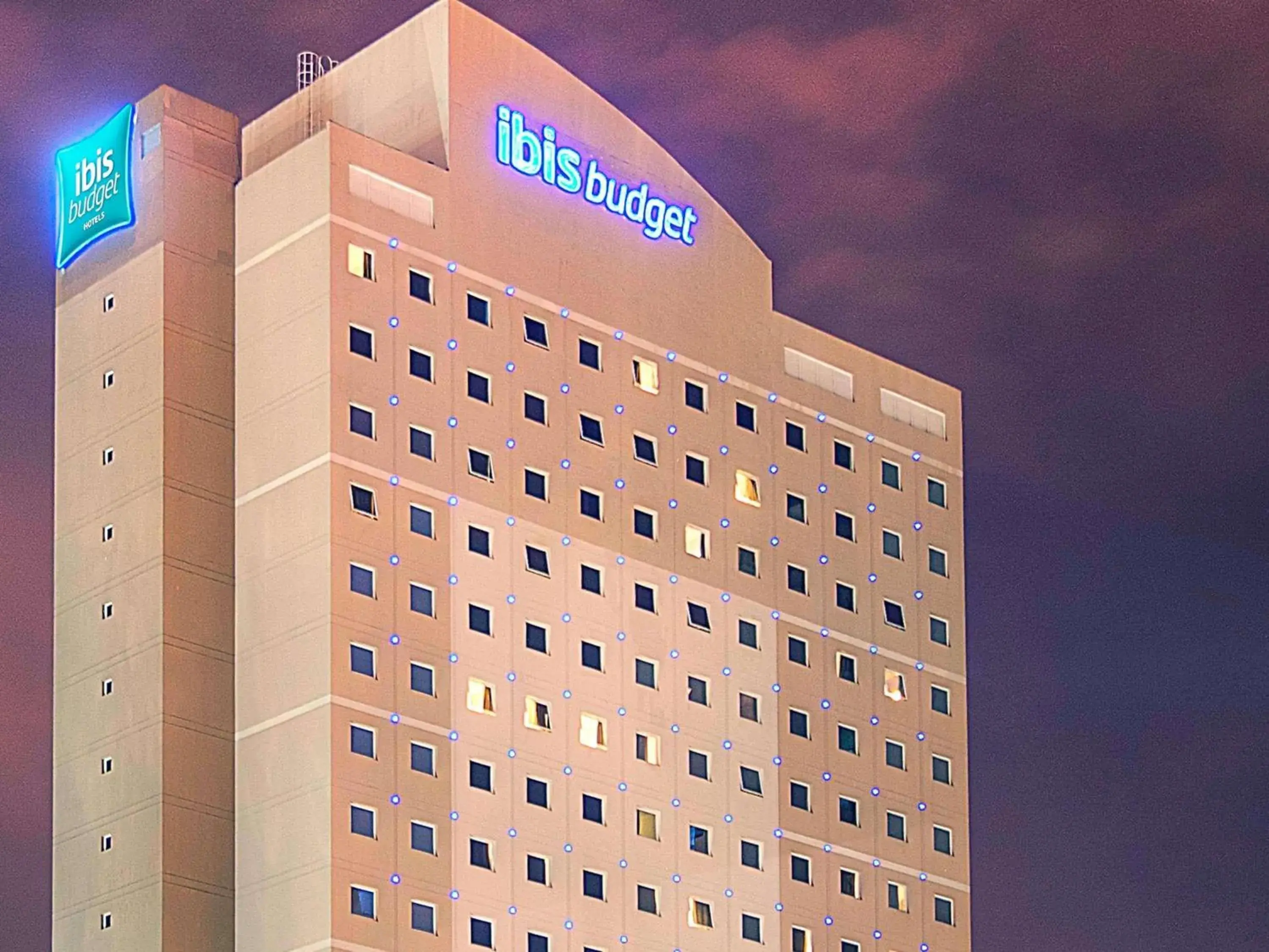 Property building in ibis budget Sao Paulo Morumbi Property building in ibis budget Sao Paulo Morumbi