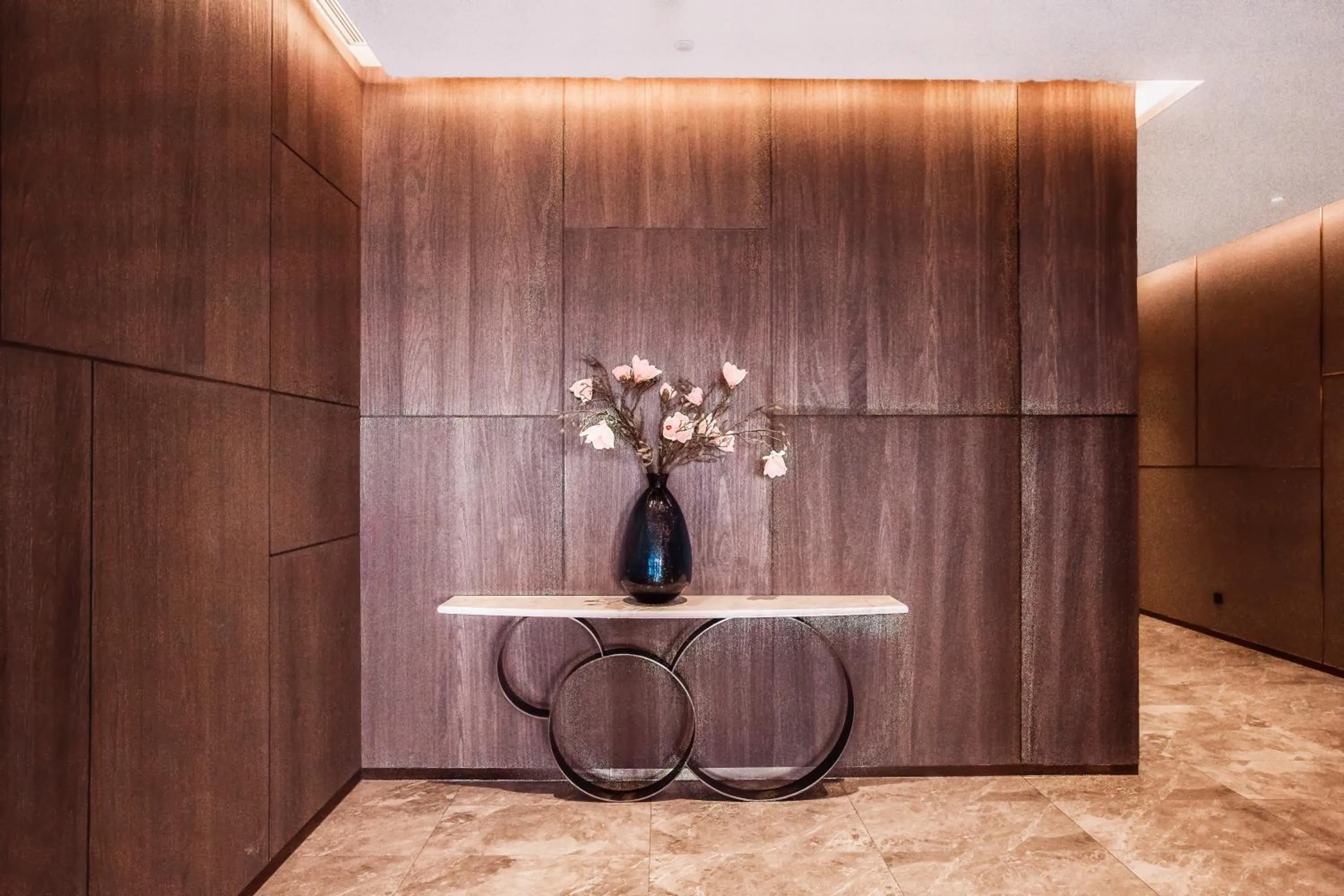 Property building in Mercure Shanghai Hongqiao South