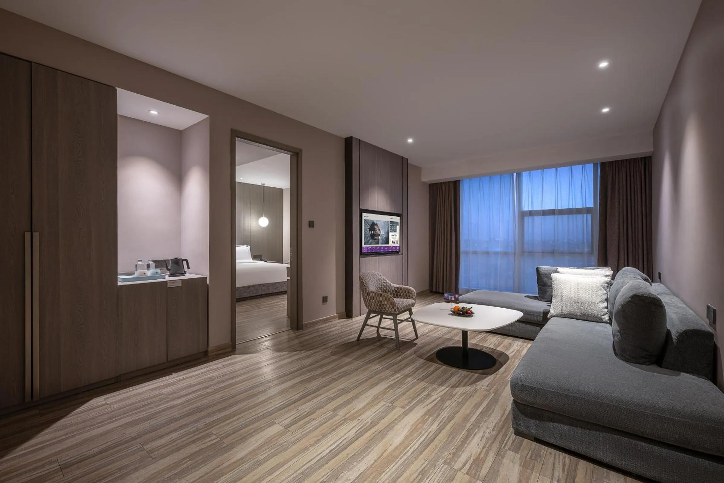 Photo of the whole room in Mercure Shanghai Hongqiao South