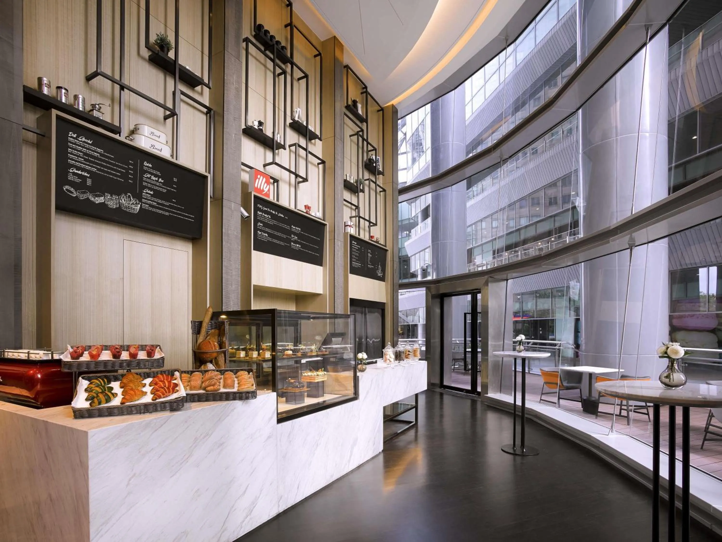 Restaurant/places to eat in Sofitel Kuala Lumpur Damansara