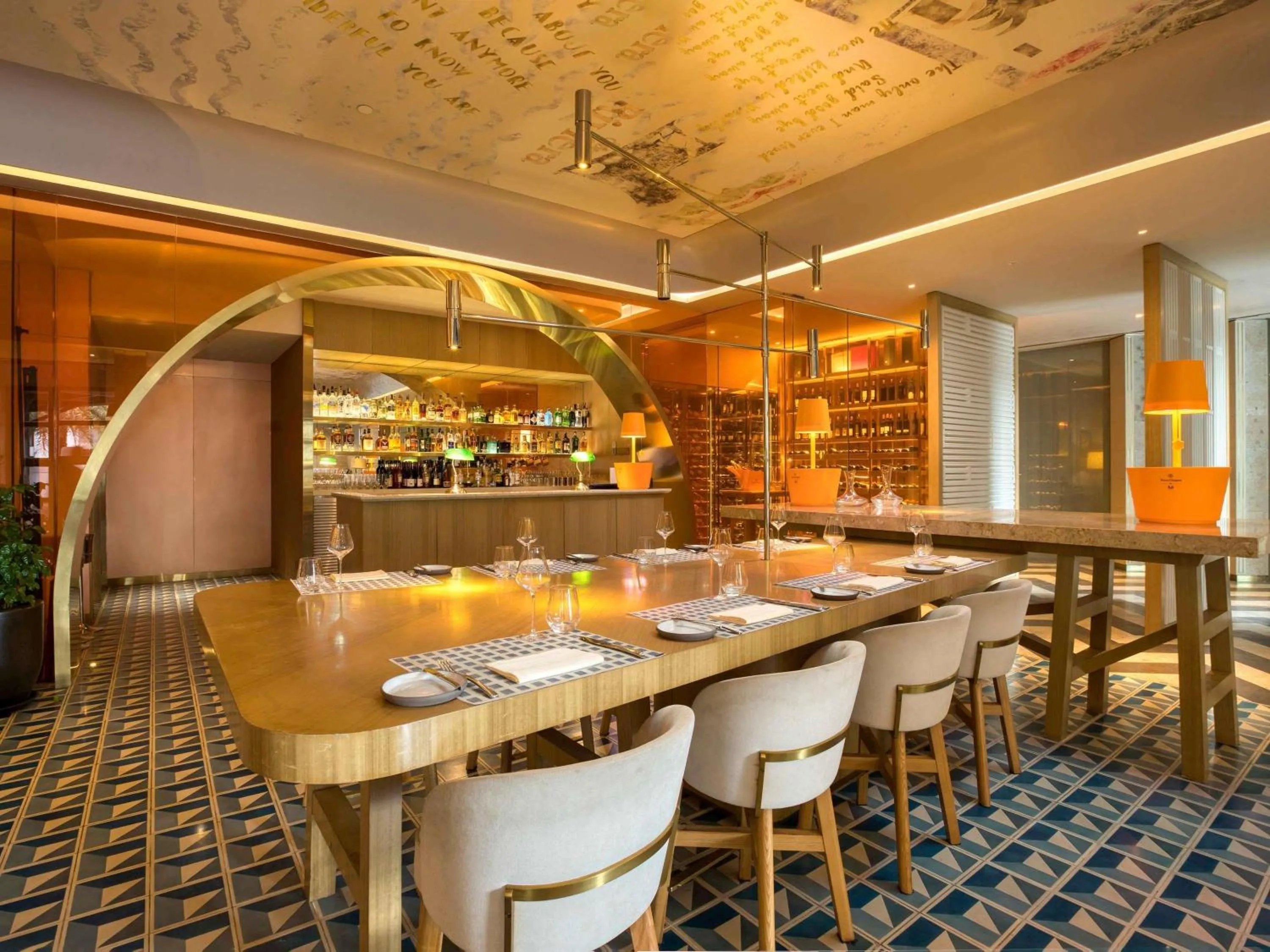 Restaurant/places to eat in Sofitel Kuala Lumpur Damansara