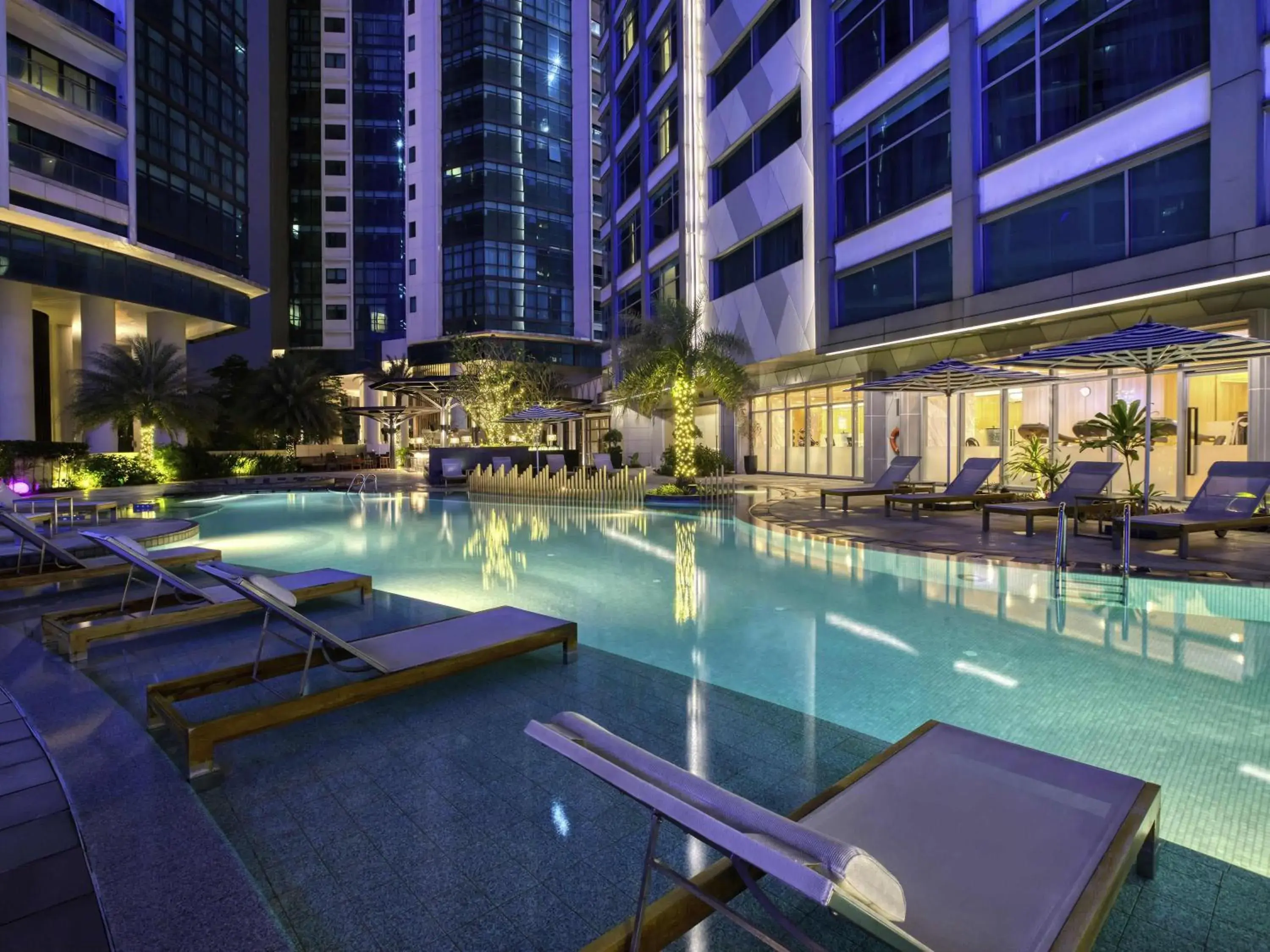 Pool view in Sofitel Kuala Lumpur Damansara Pool view in Sofitel Kuala Lumpur Damansara