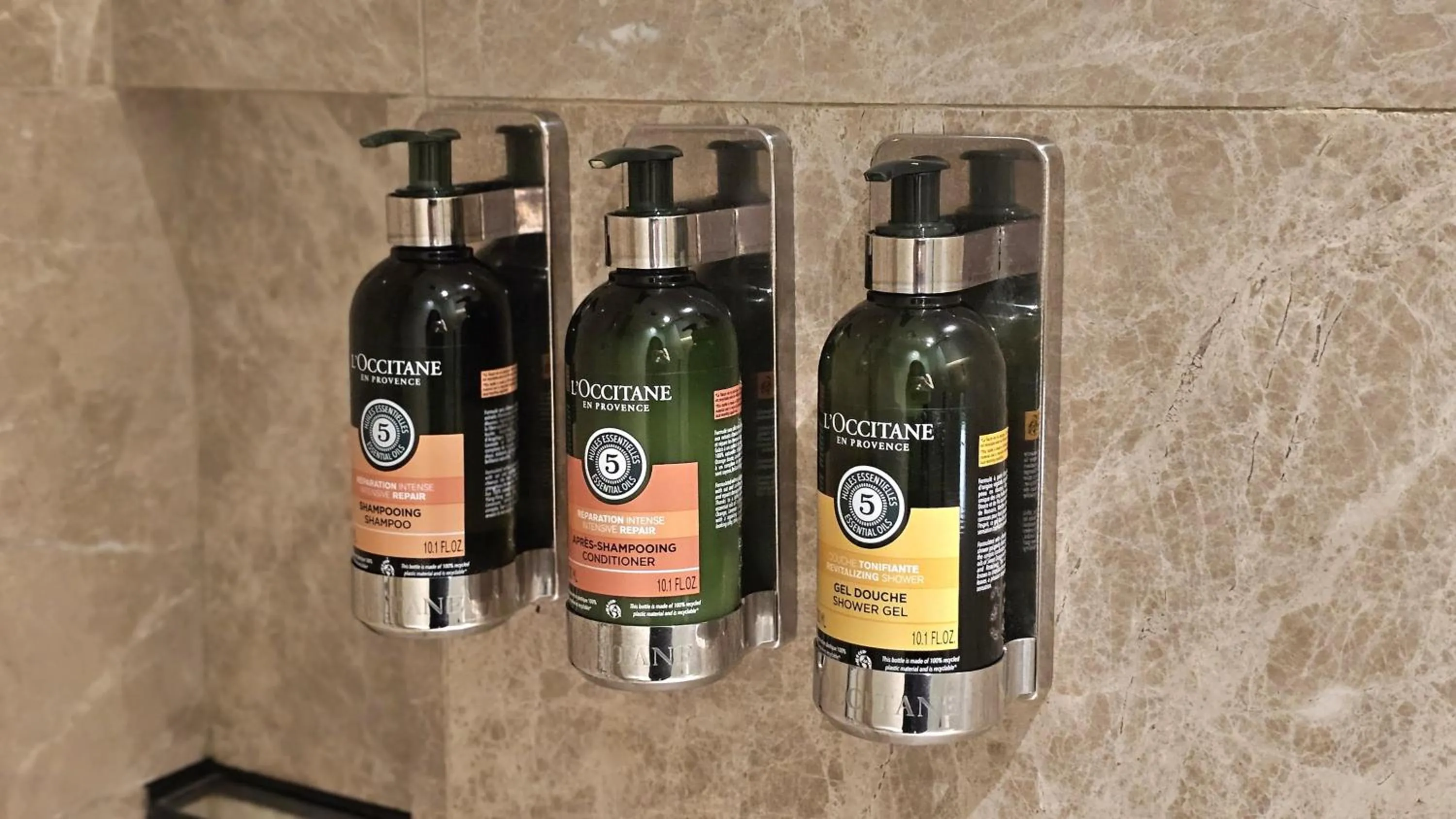 Bathroom in Sofitel Singapore City Centre