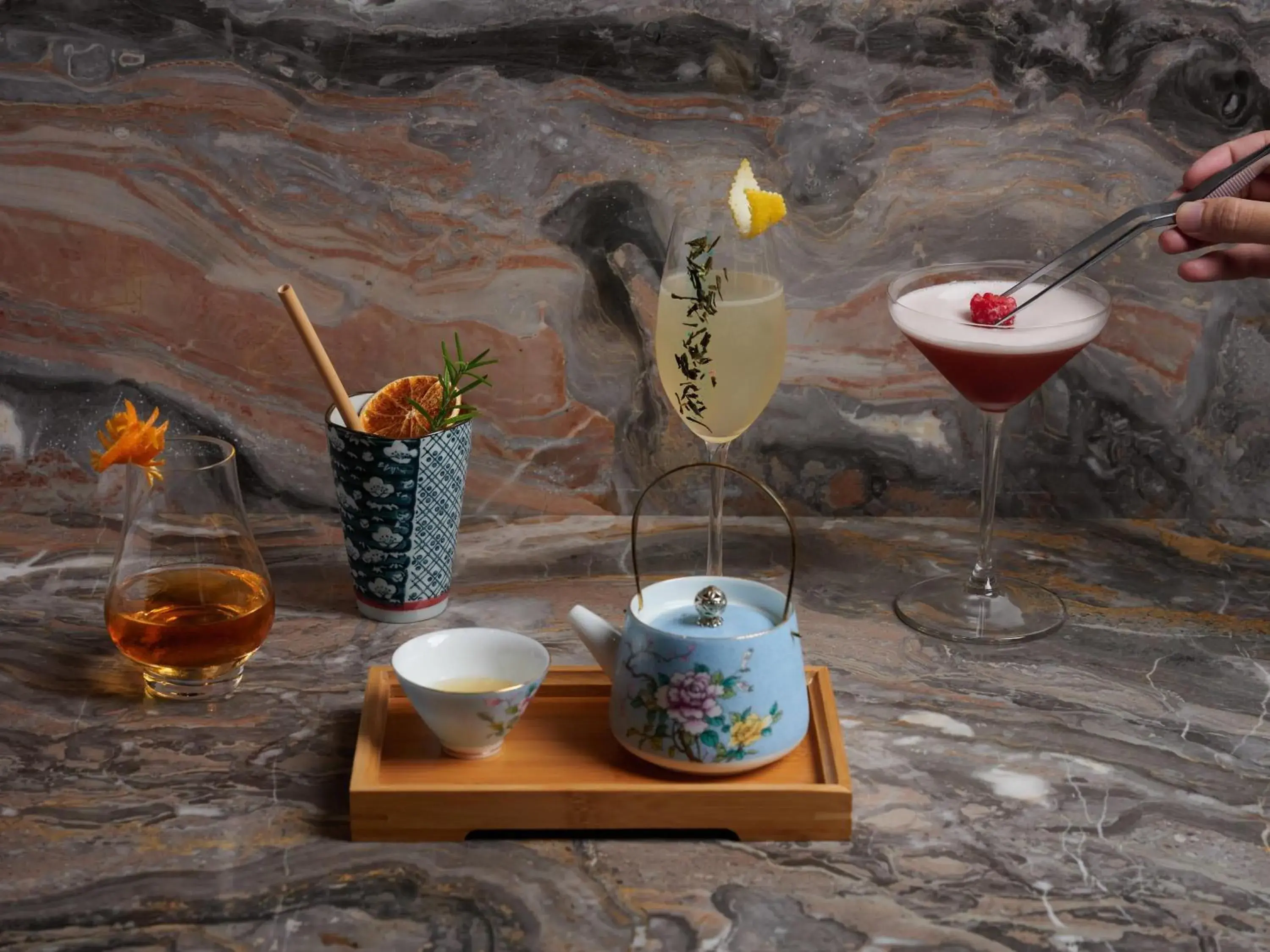 Restaurant/places to eat in Sofitel Singapore City Centre Restaurant/places to eat in Sofitel Singapore City Centre