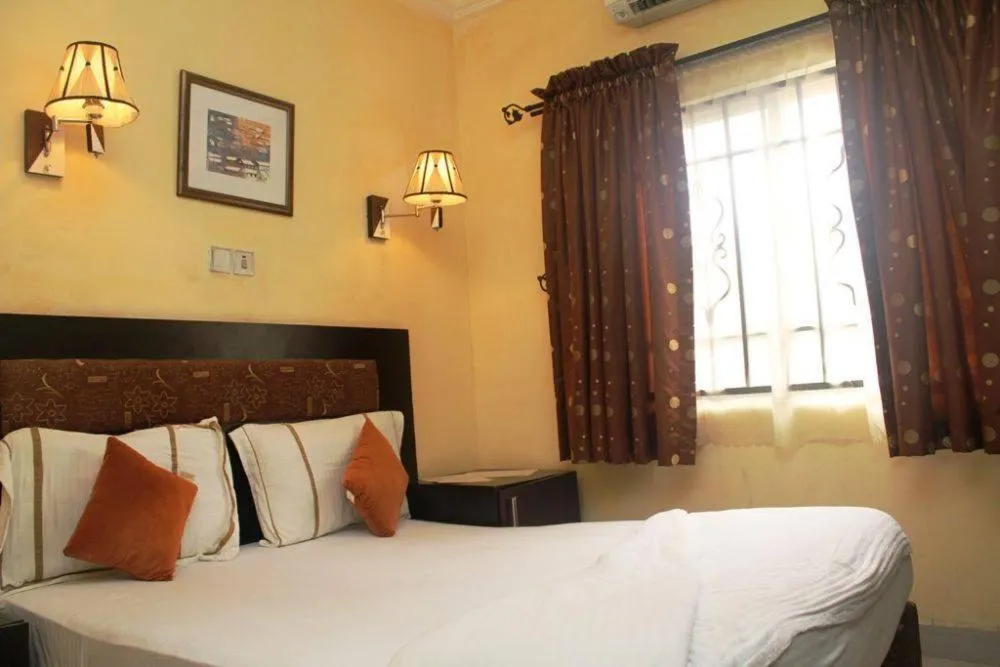 Bed in Chantella Suites