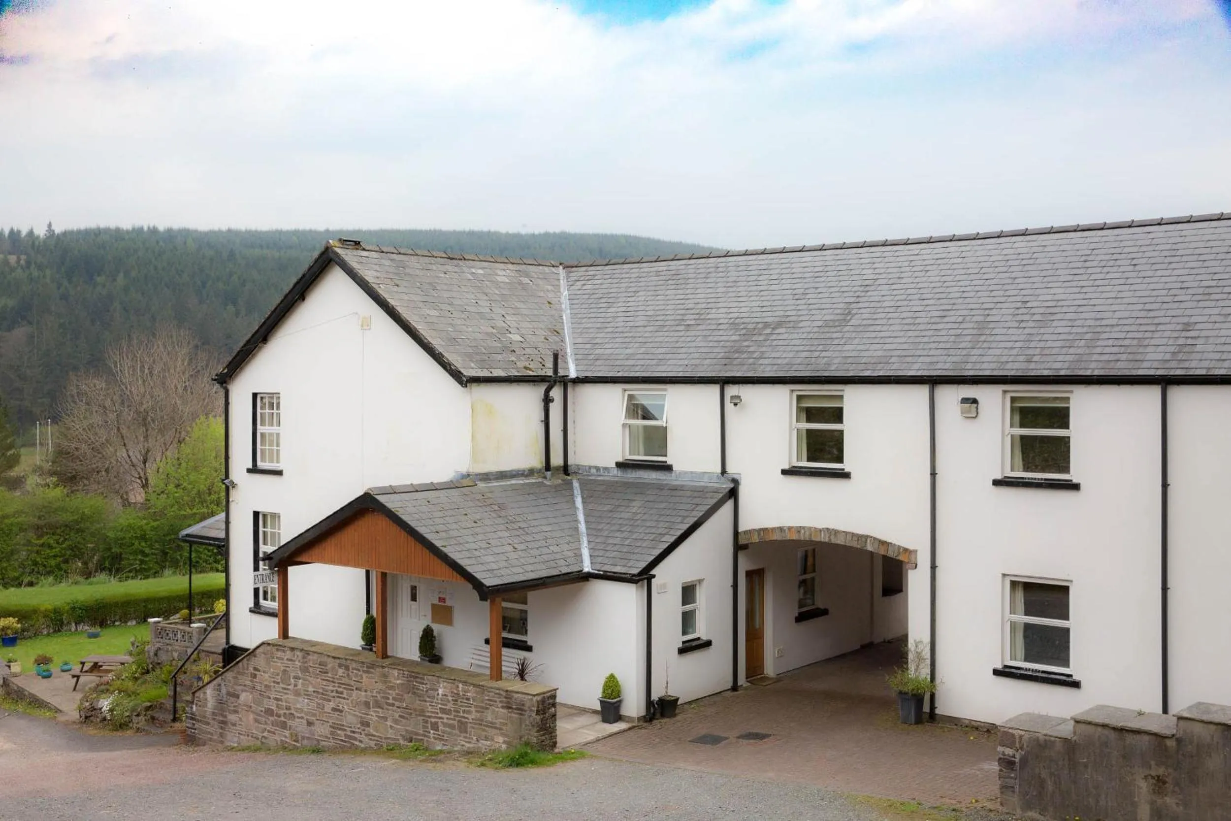 Property building in Llwyn Onn Guest House