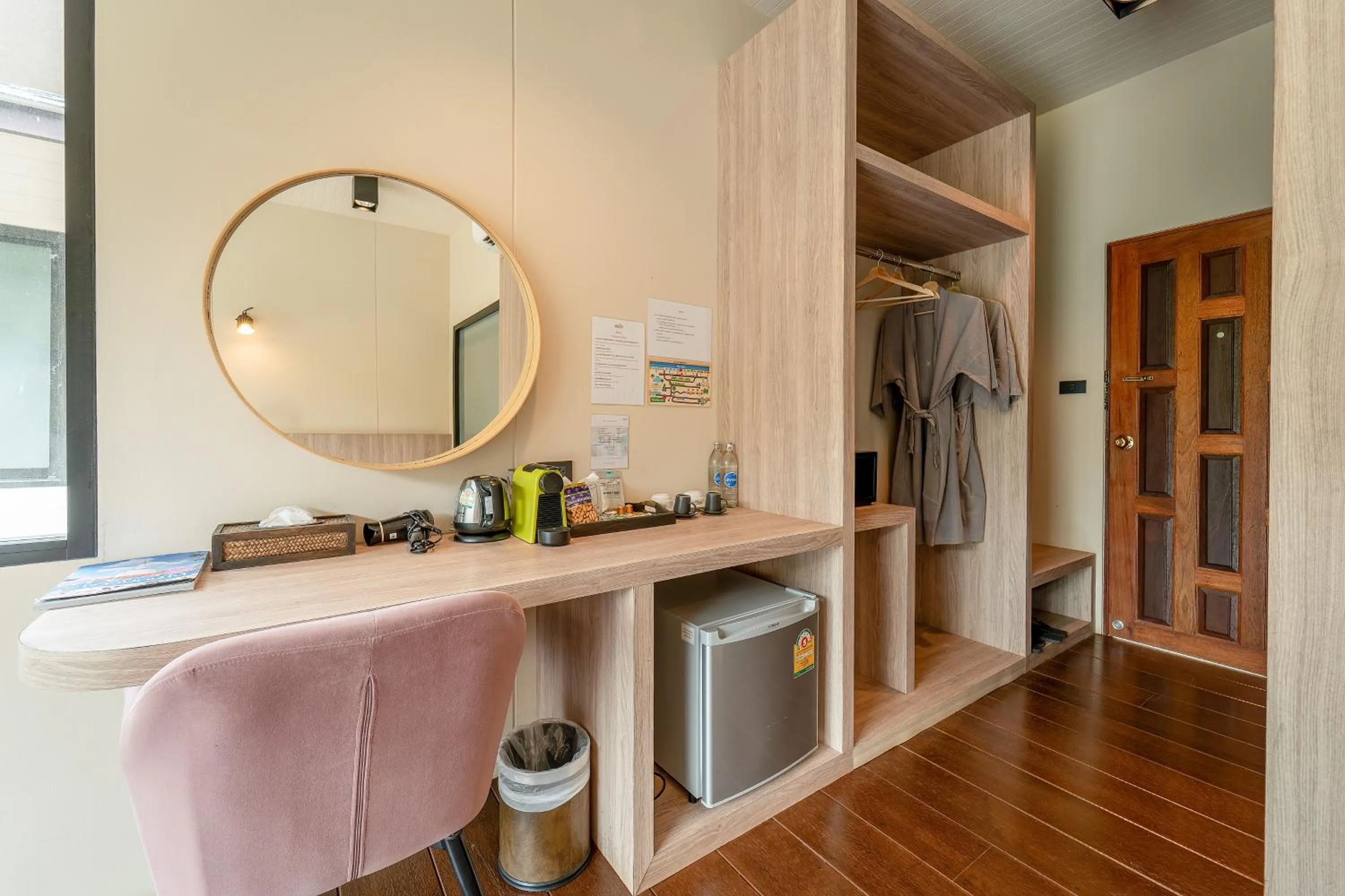 wardrobe in Binlha Raft Resort