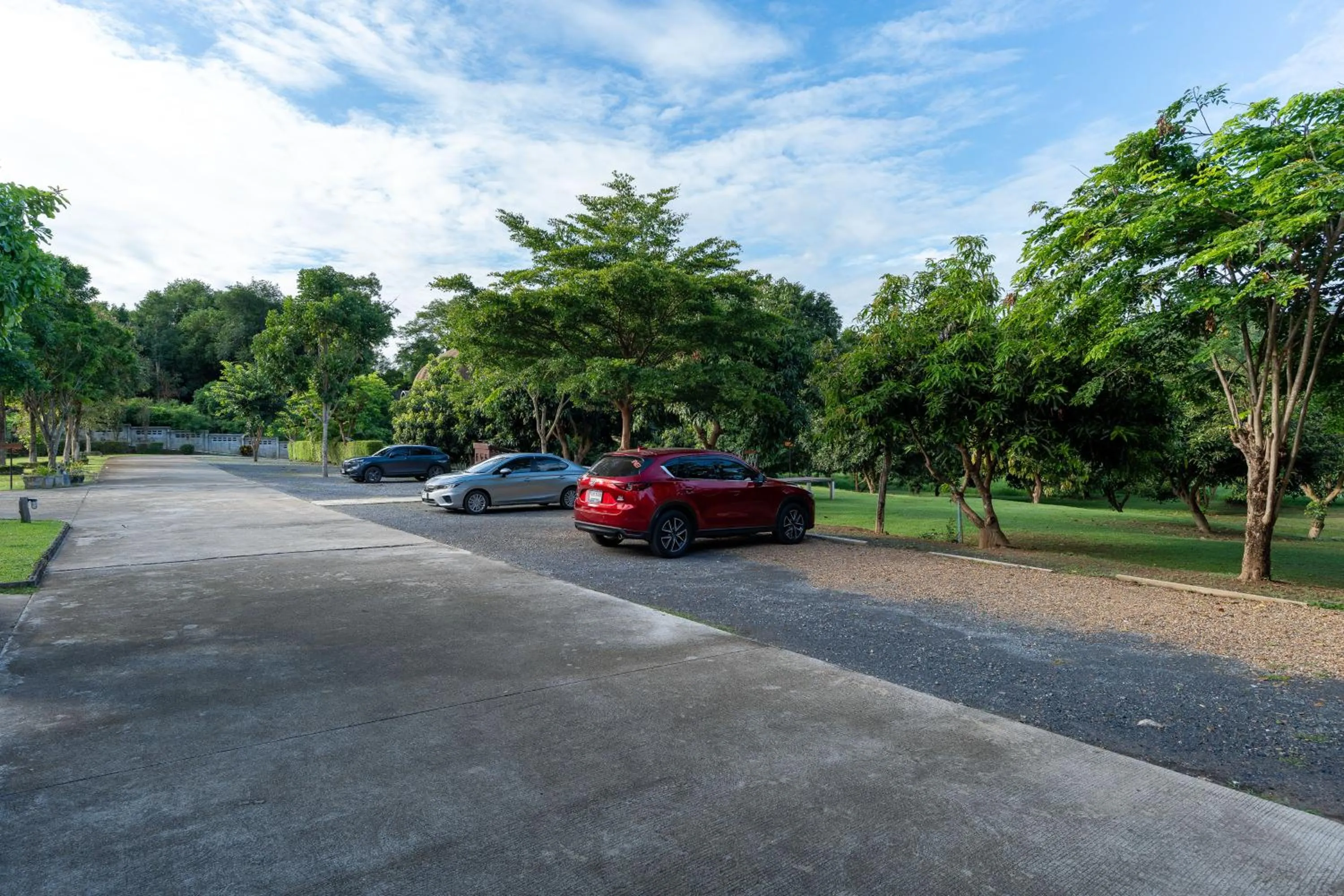Parking in Binlha Raft Resort