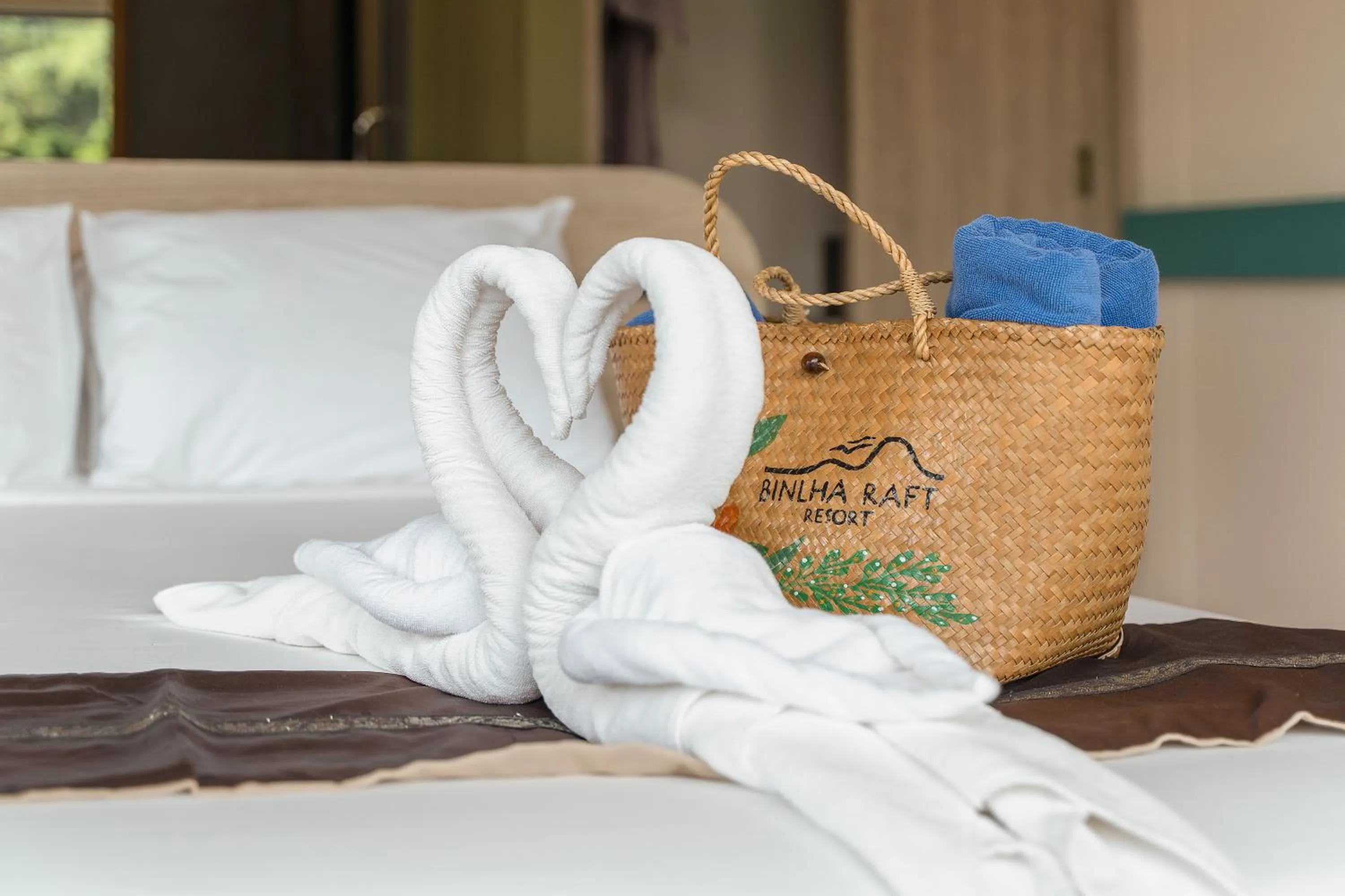 Bedroom, Bed in Binlha Raft Resort
