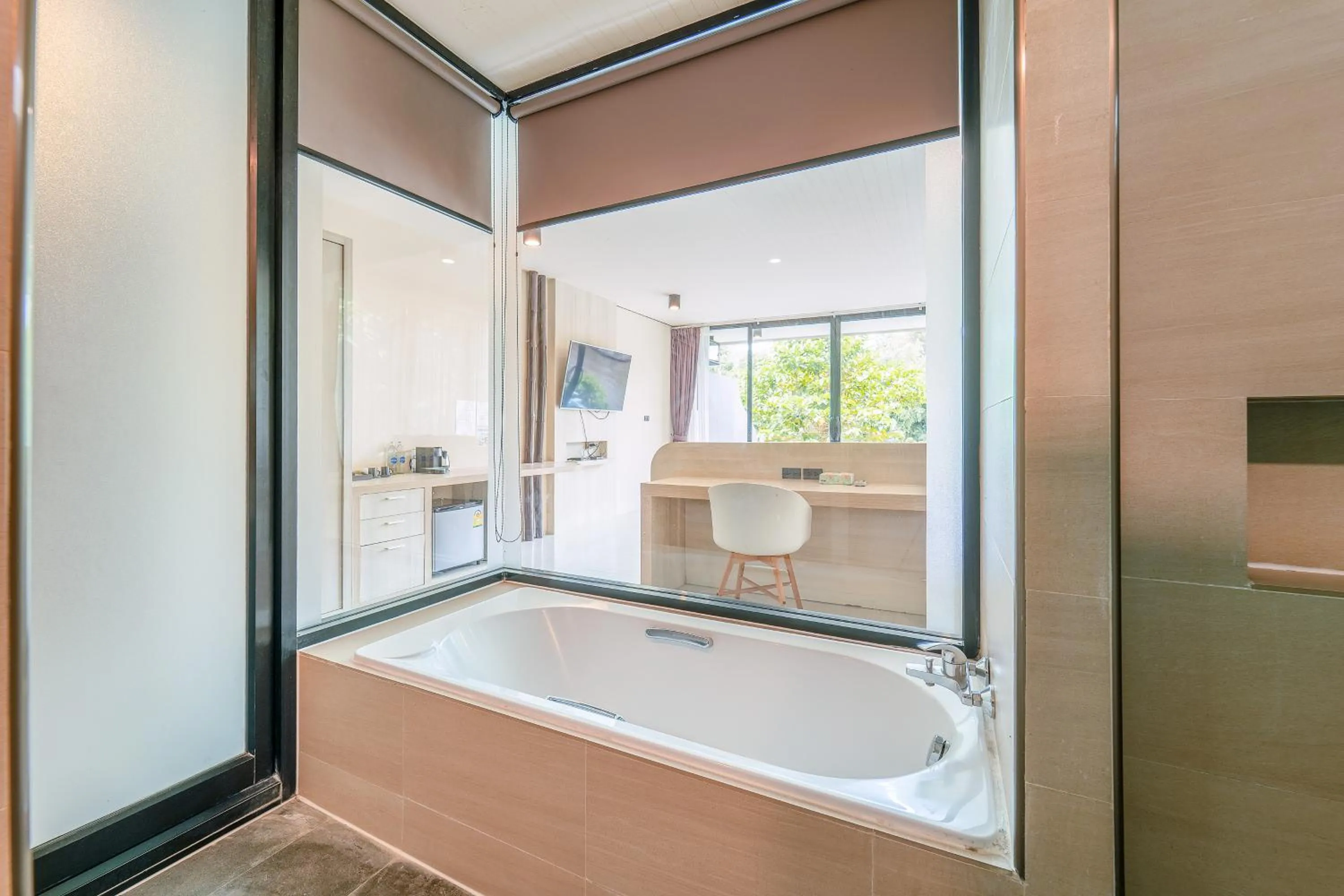 Bath in Binlha Raft Resort