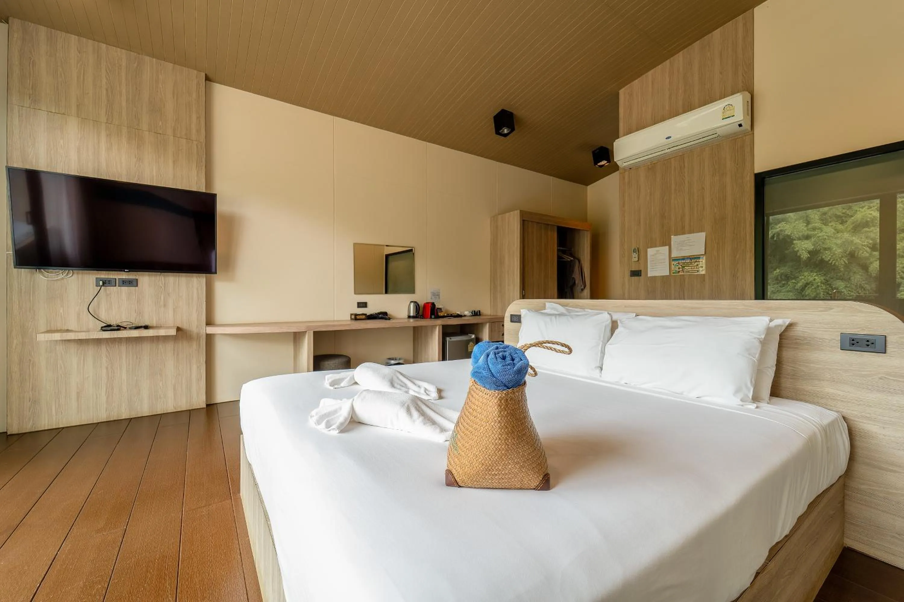 Bedroom in Binlha Raft Resort