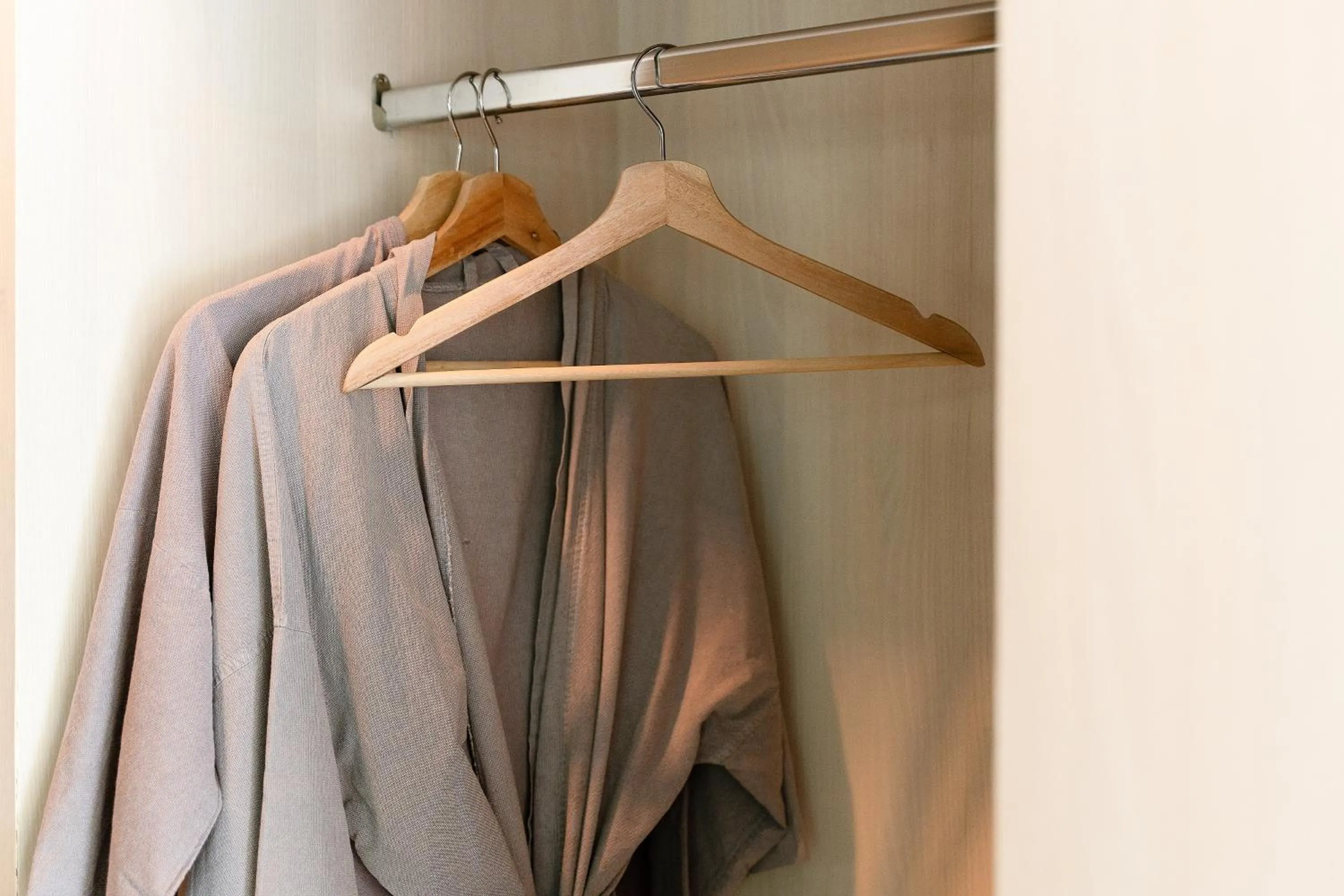 wardrobe in Binlha Raft Resort