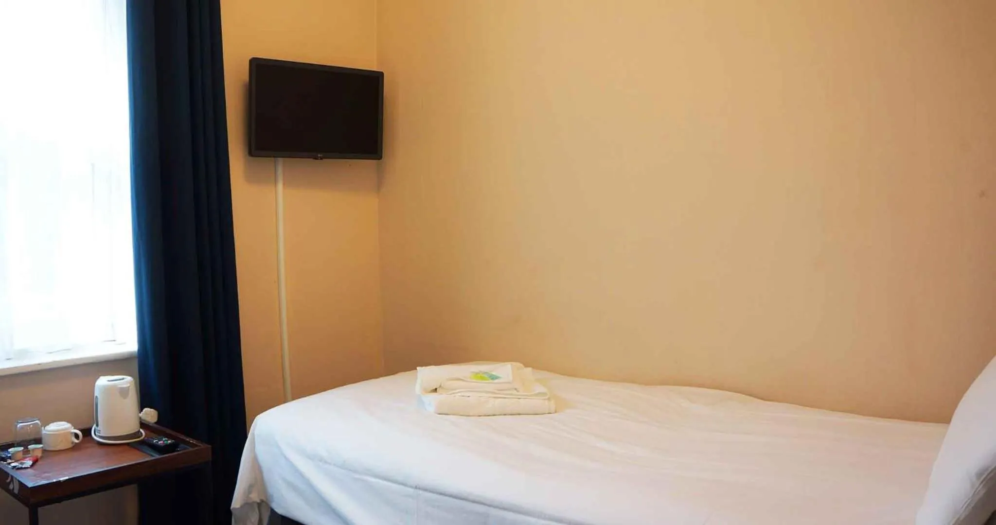 Bed in The Pier Hotel