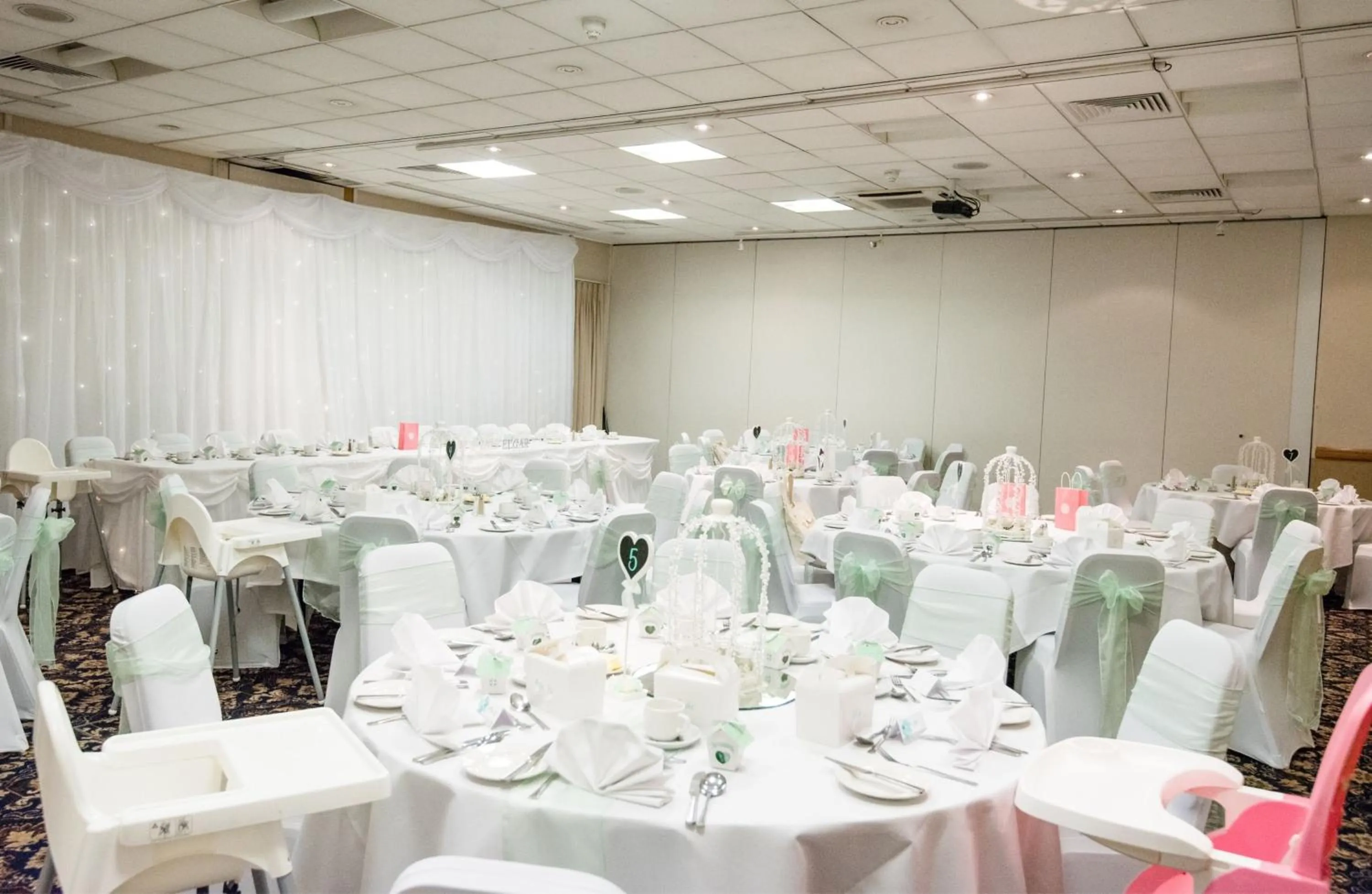 Meeting/conference room in Holiday Inn Leeds-Wakefield M1 Jct40 by IHG