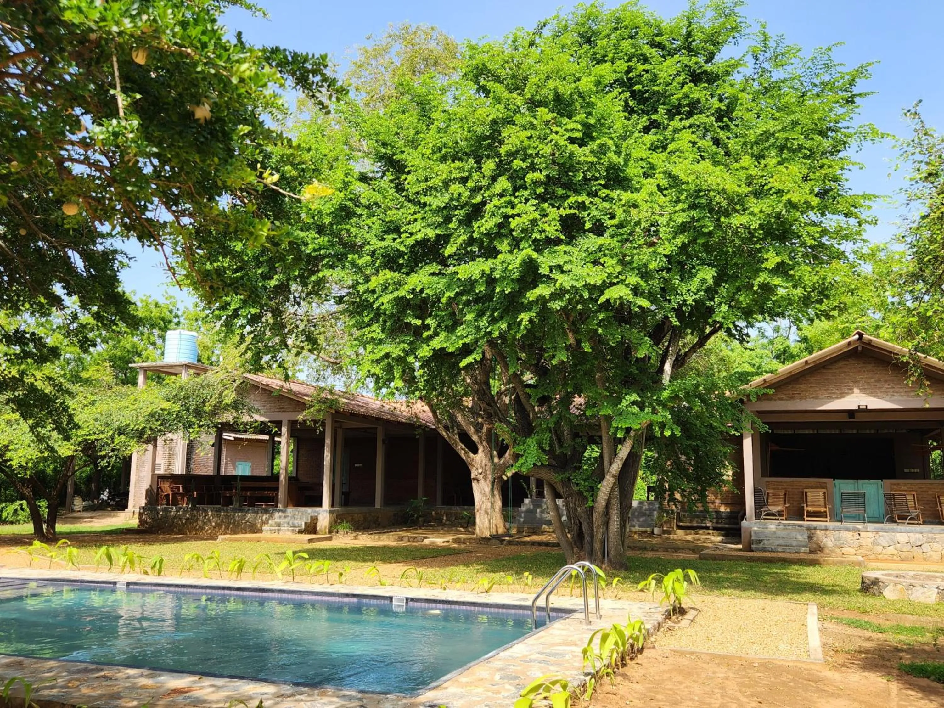 Property building in Hide Yala