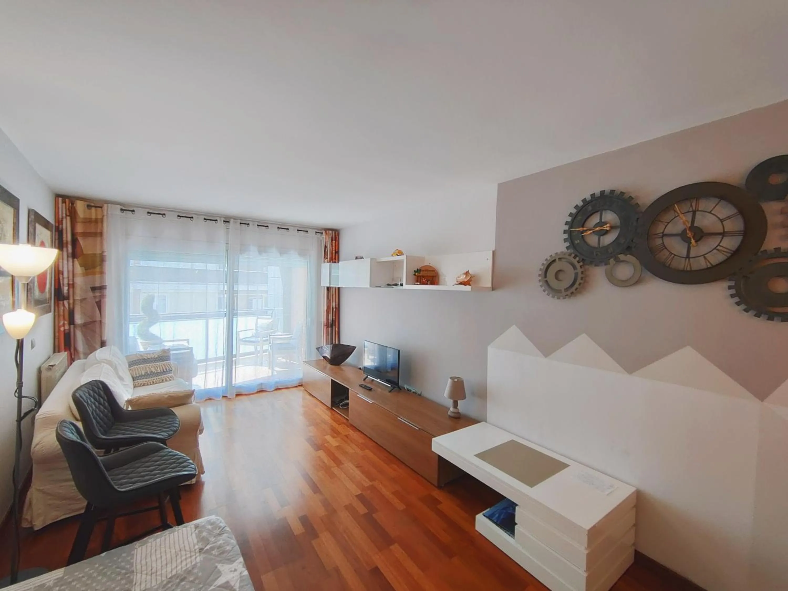 Agora Apartments