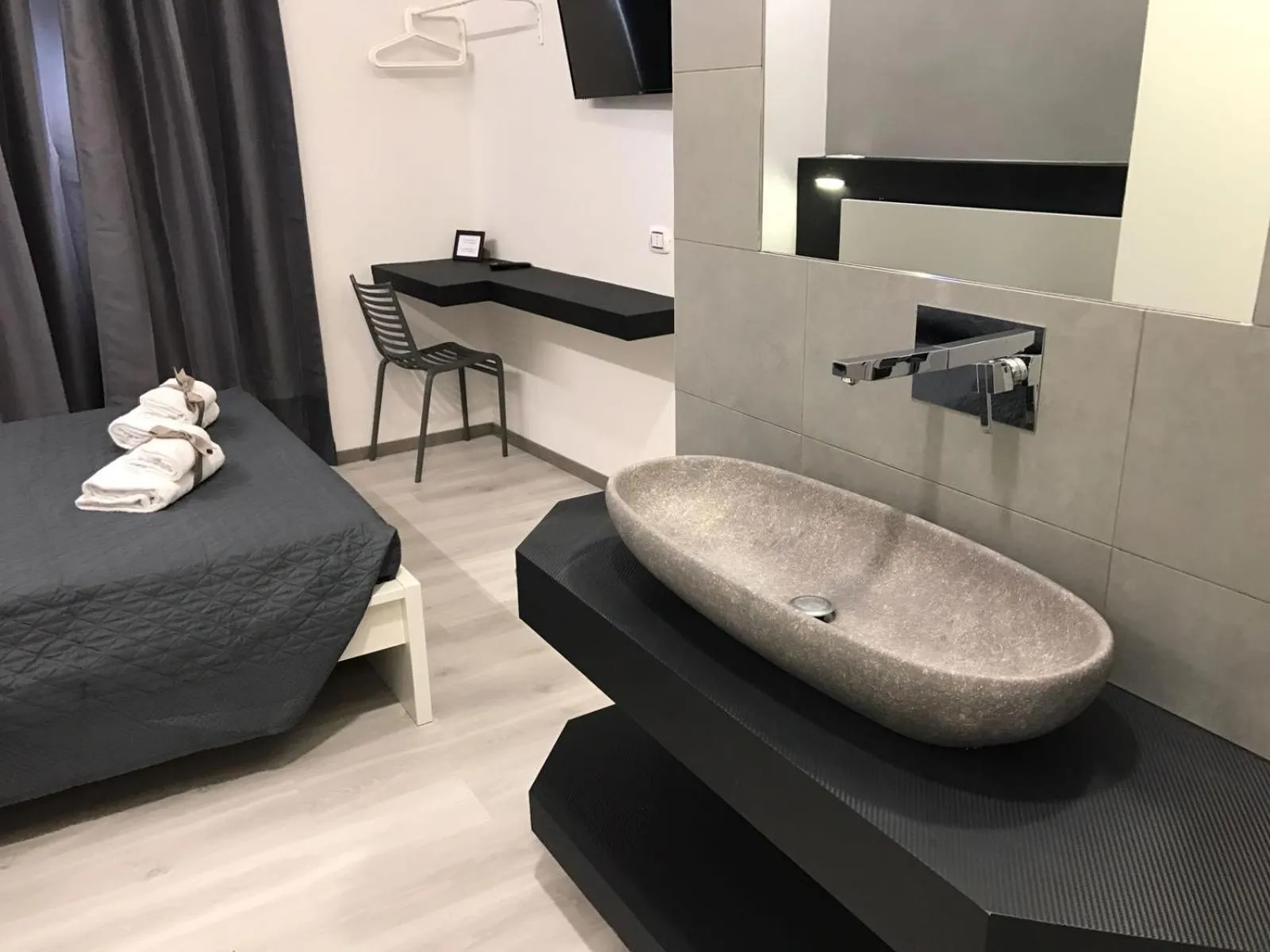 Photo of the whole room, Bed in Sangiò Guest House