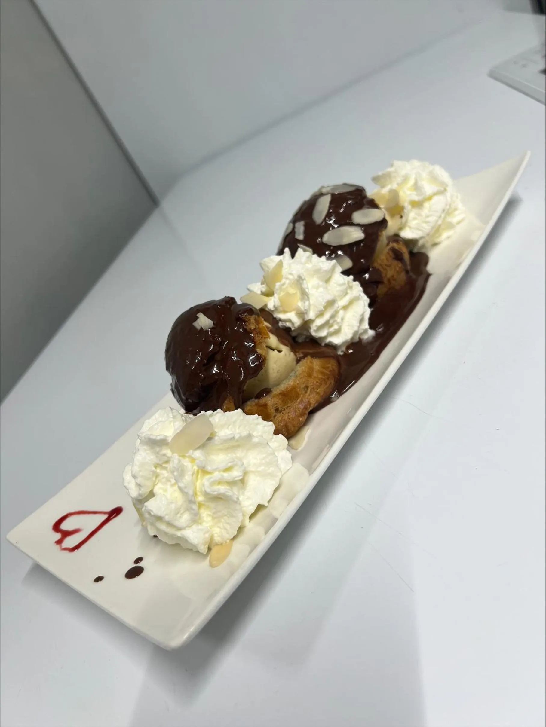 Restaurant/places to eat in SHELDER Hôtel - CHERBOURG EN COTENTIN - Equeurdreville