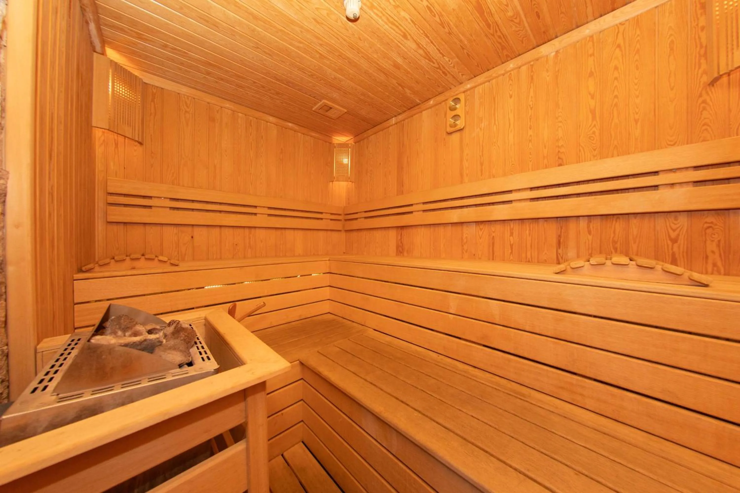 Fitness centre/facilities in Radisson Blu Ankara