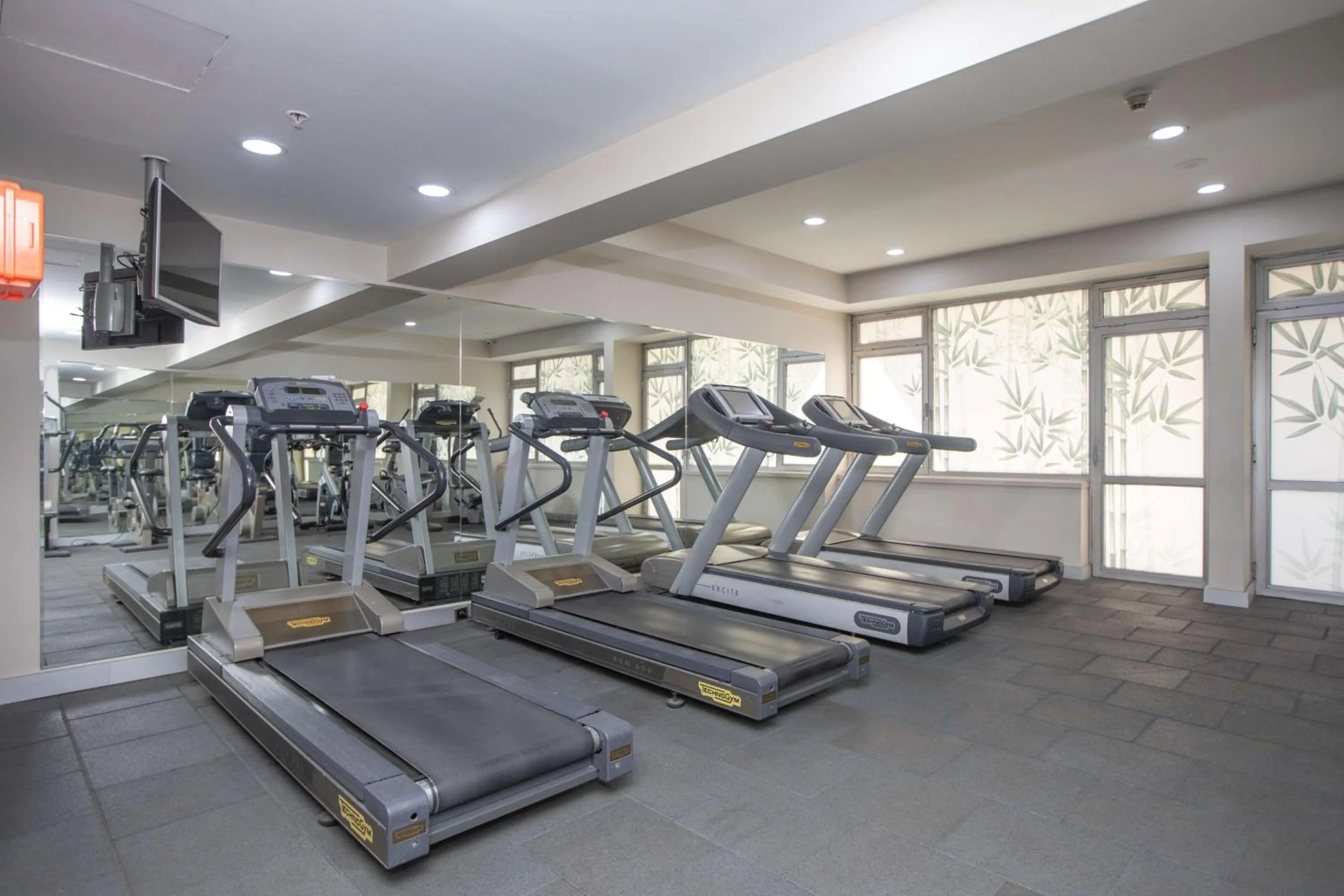 Fitness centre/facilities in Radisson Blu Ankara