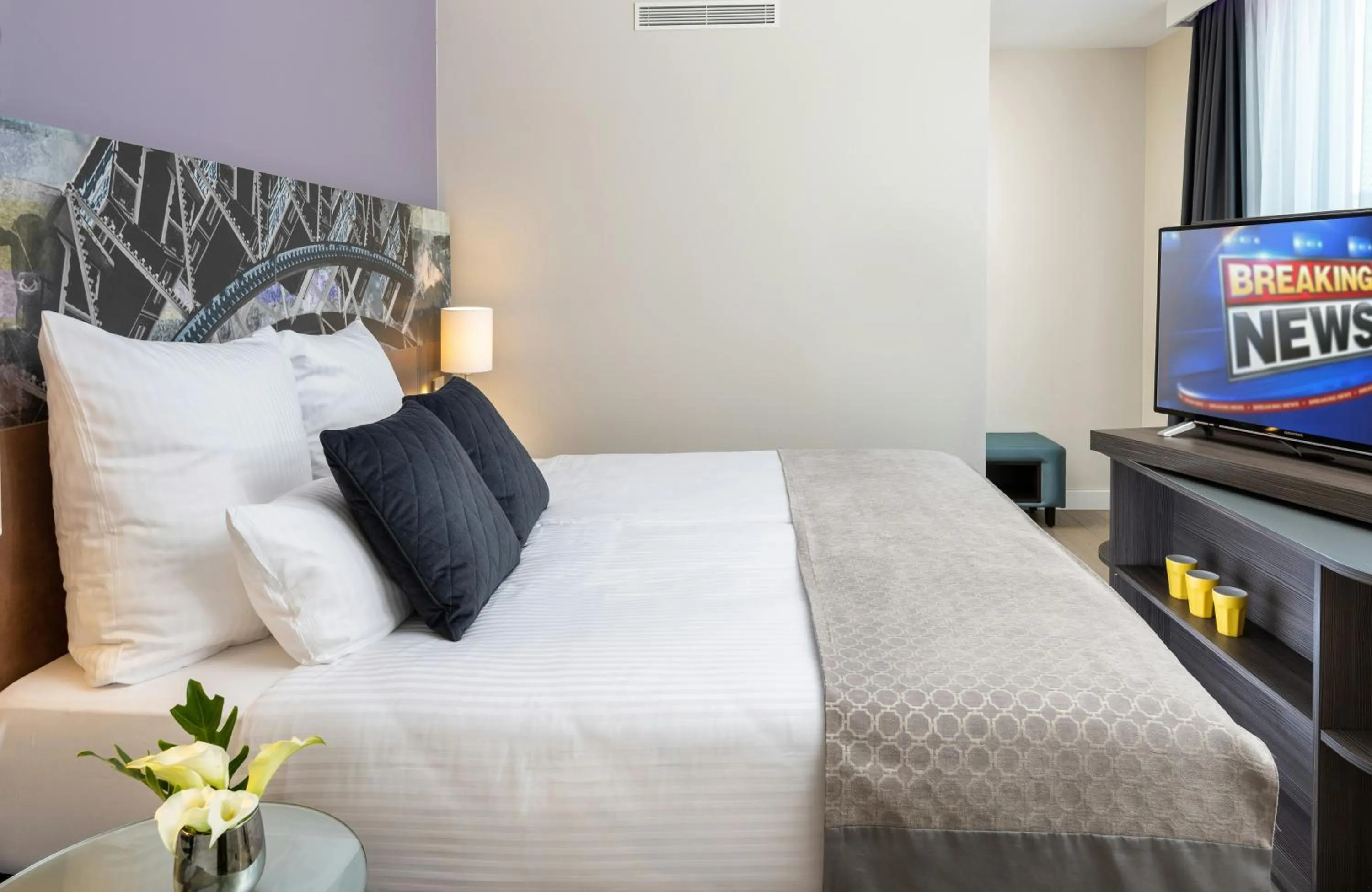 Photo of the whole room, Bed in Leonardo Hotel Munich City East