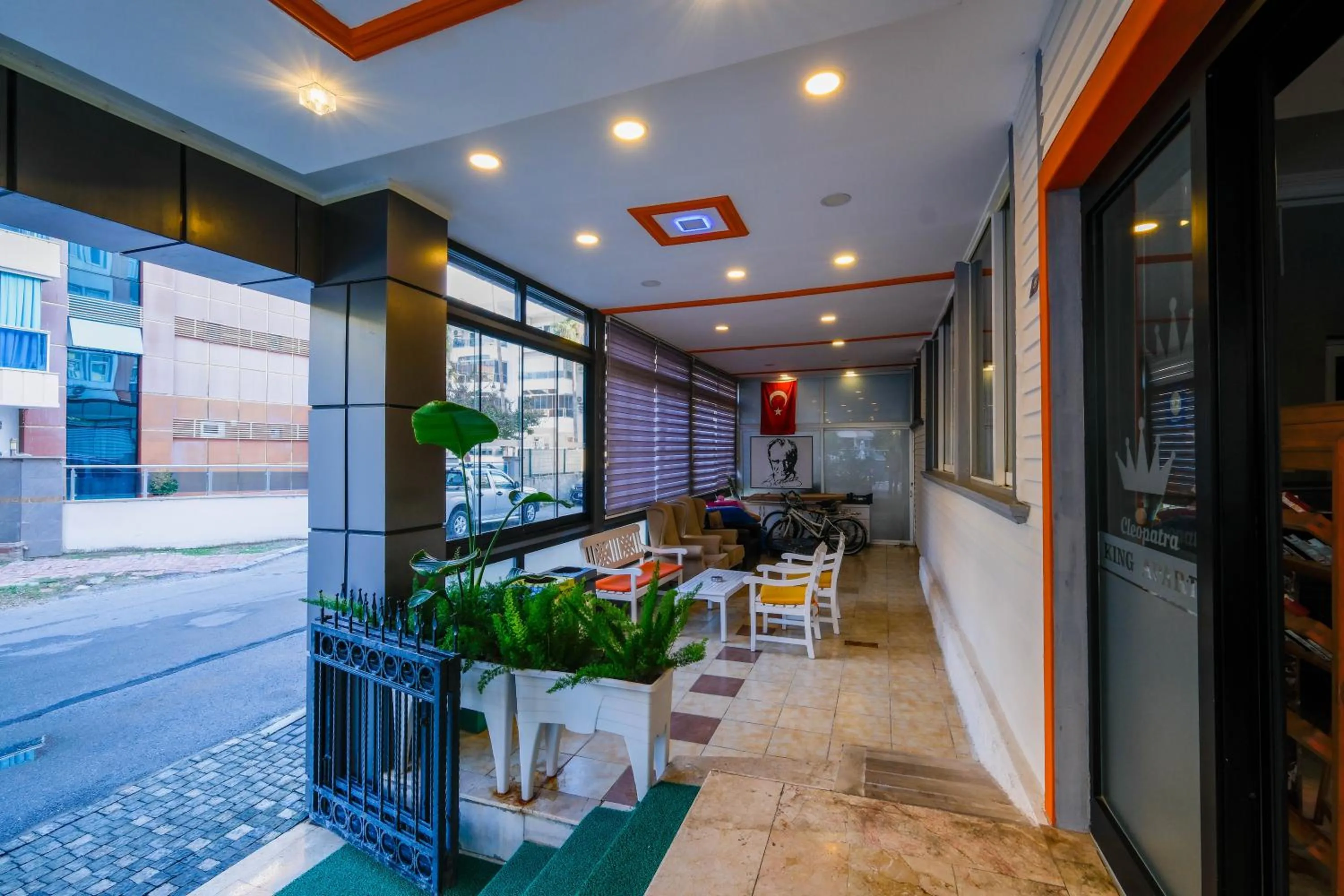 Property building in Cleopatra King Apart