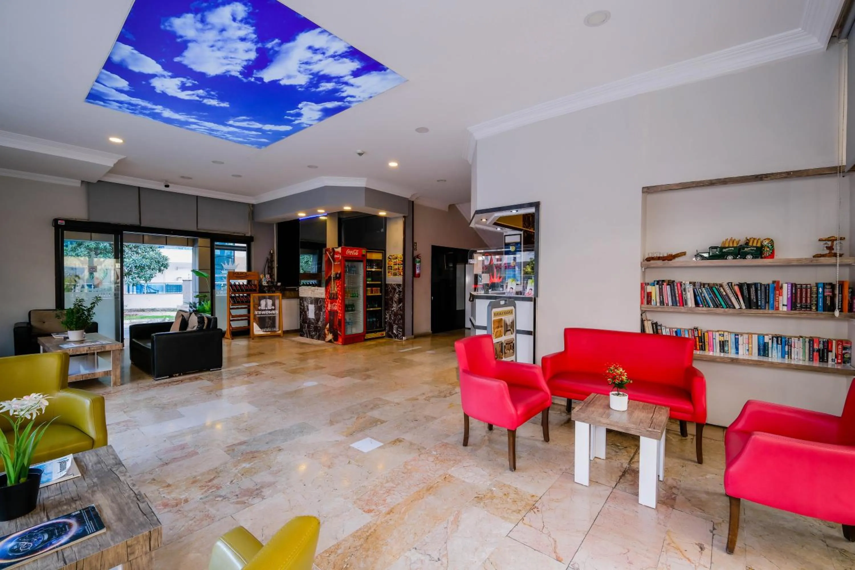 Lobby or reception in Cleopatra King Apart