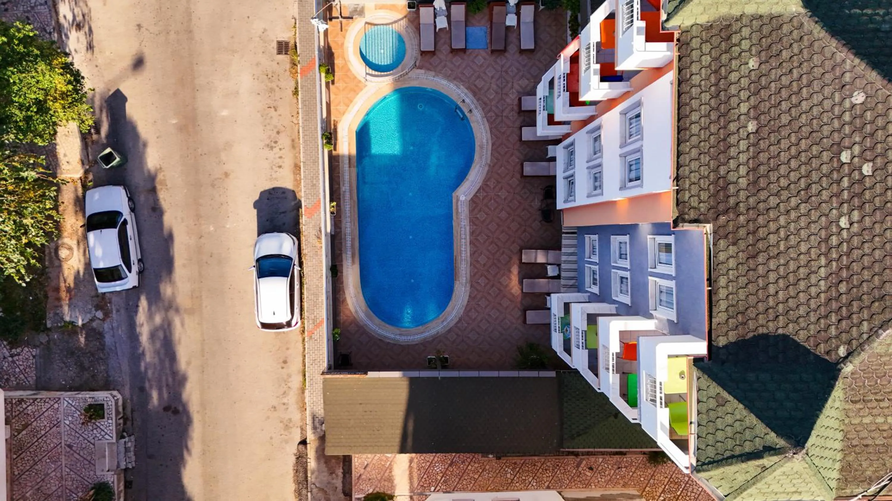 Property building in Cleopatra King Apart