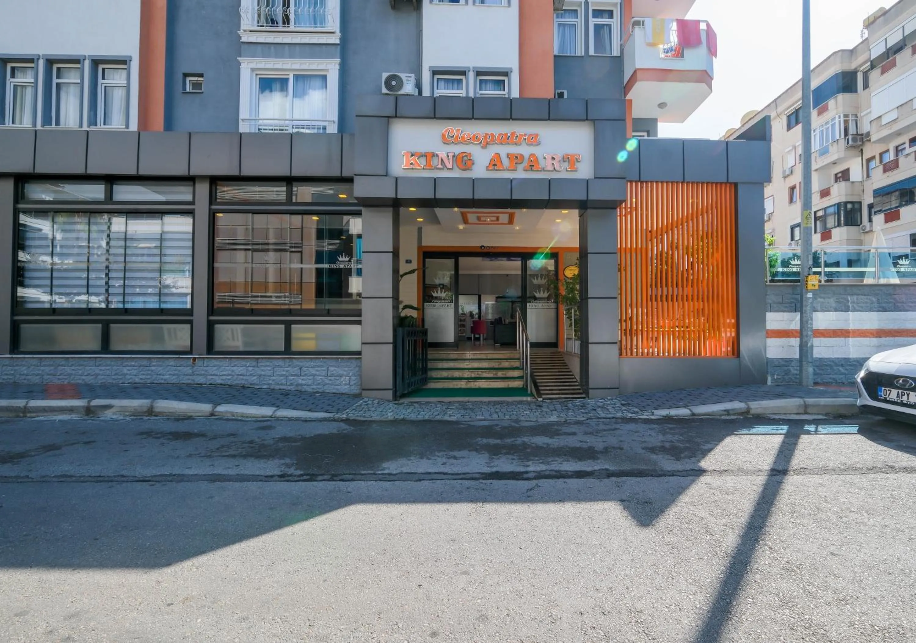 Property building in Cleopatra King Apart