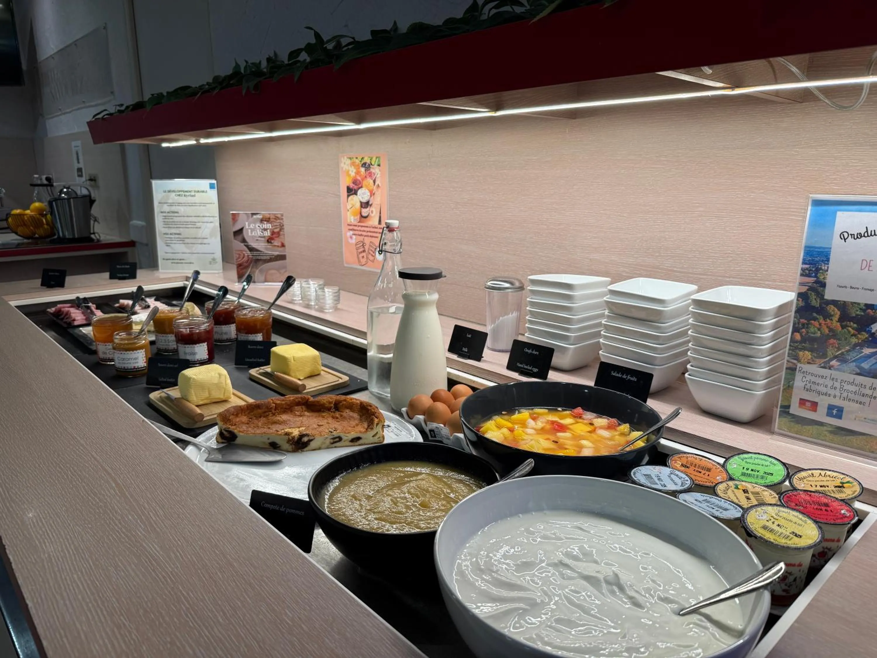 Buffet breakfast in Kyriad Rennes Sud - Cesson Chantepie