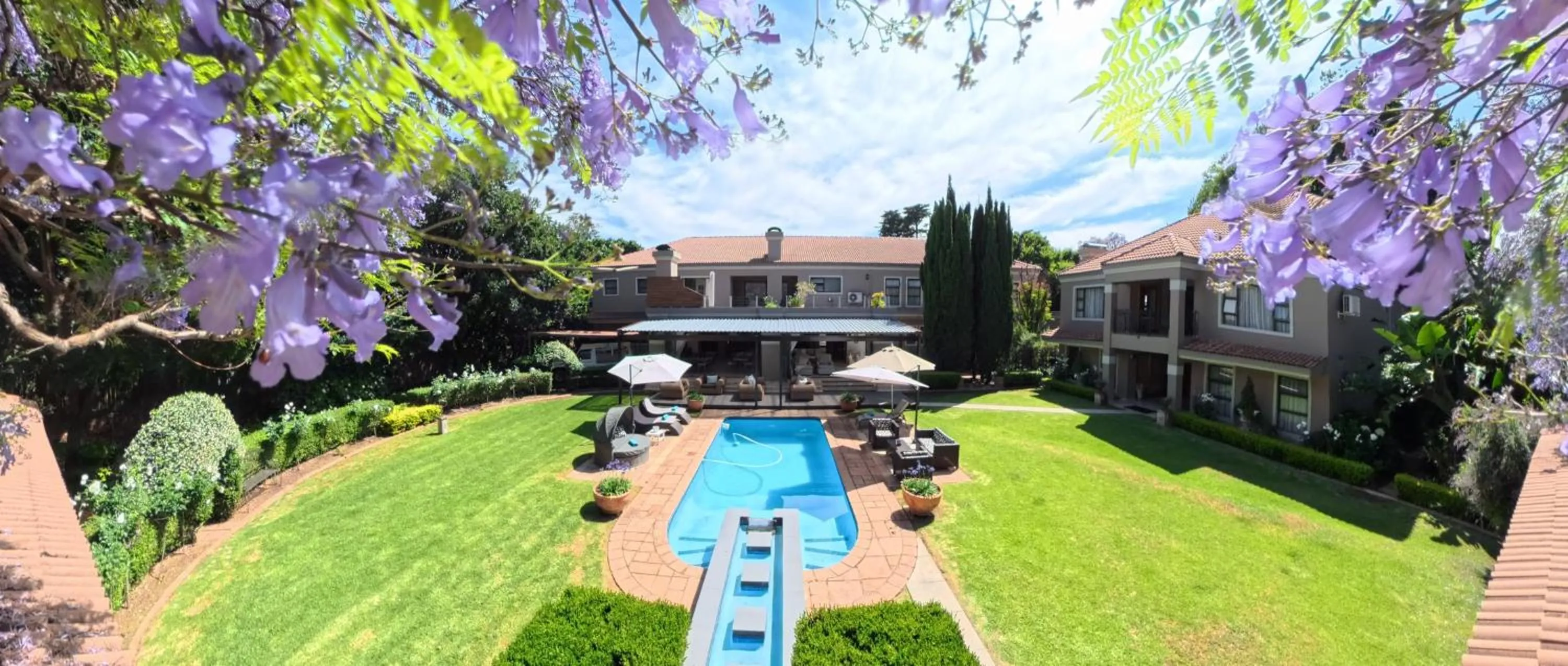 Property building in 58 On Hume