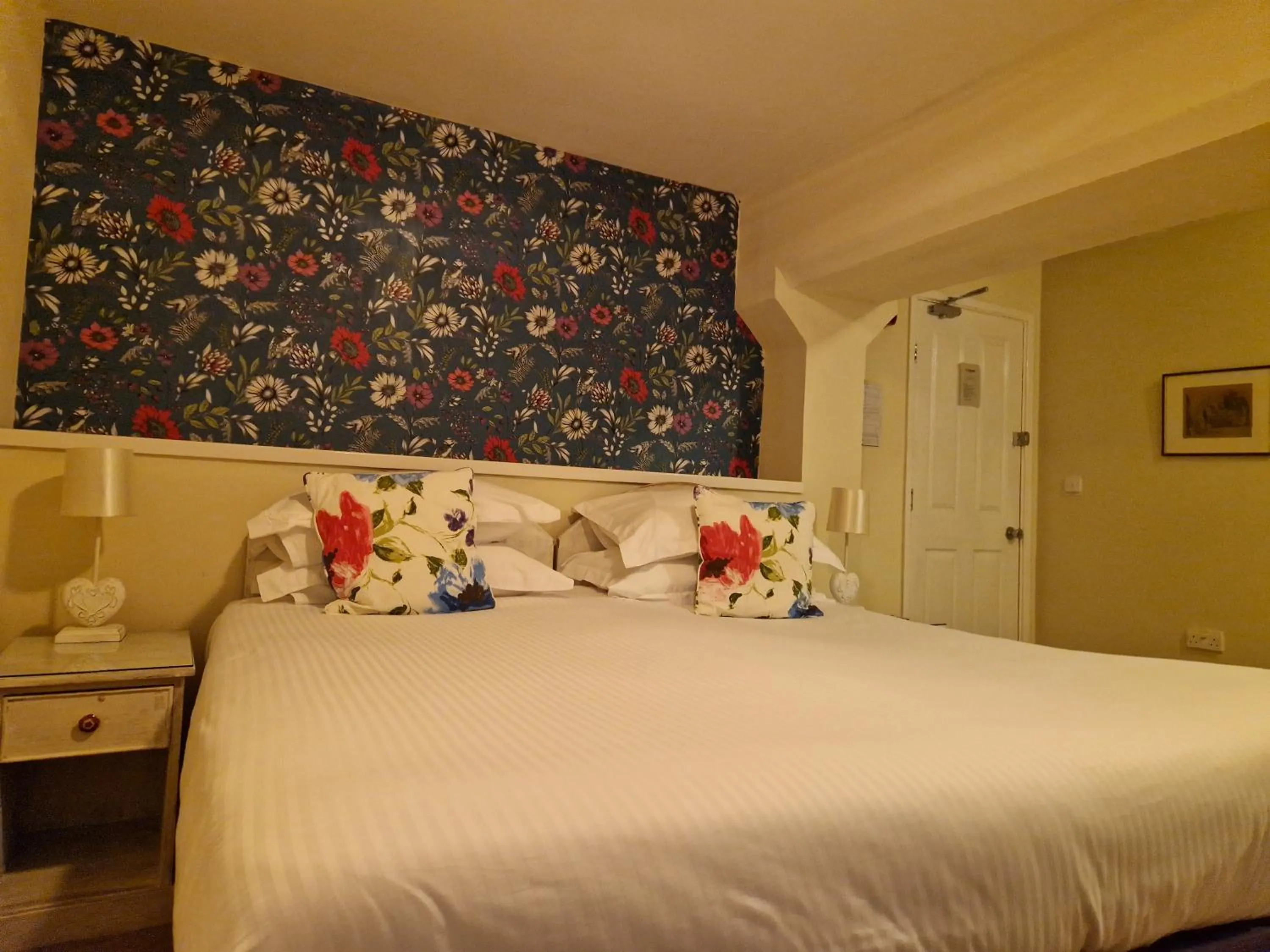 Bed in Y Branwen Restaurant & Rooms - Adult Only and Dog Friendly